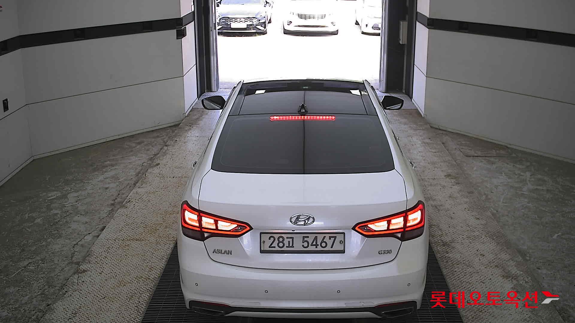 2015 - hyundai aslan