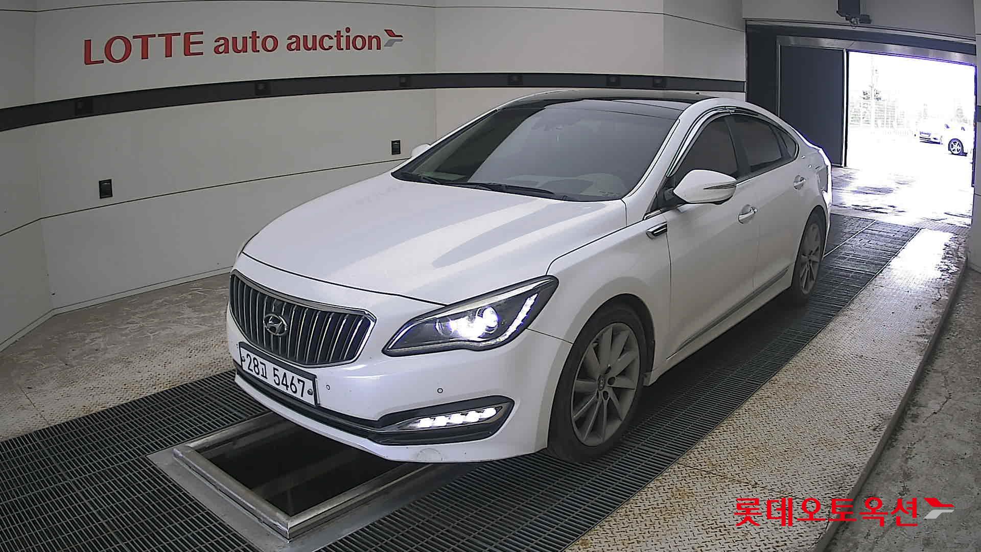 2015 - hyundai aslan