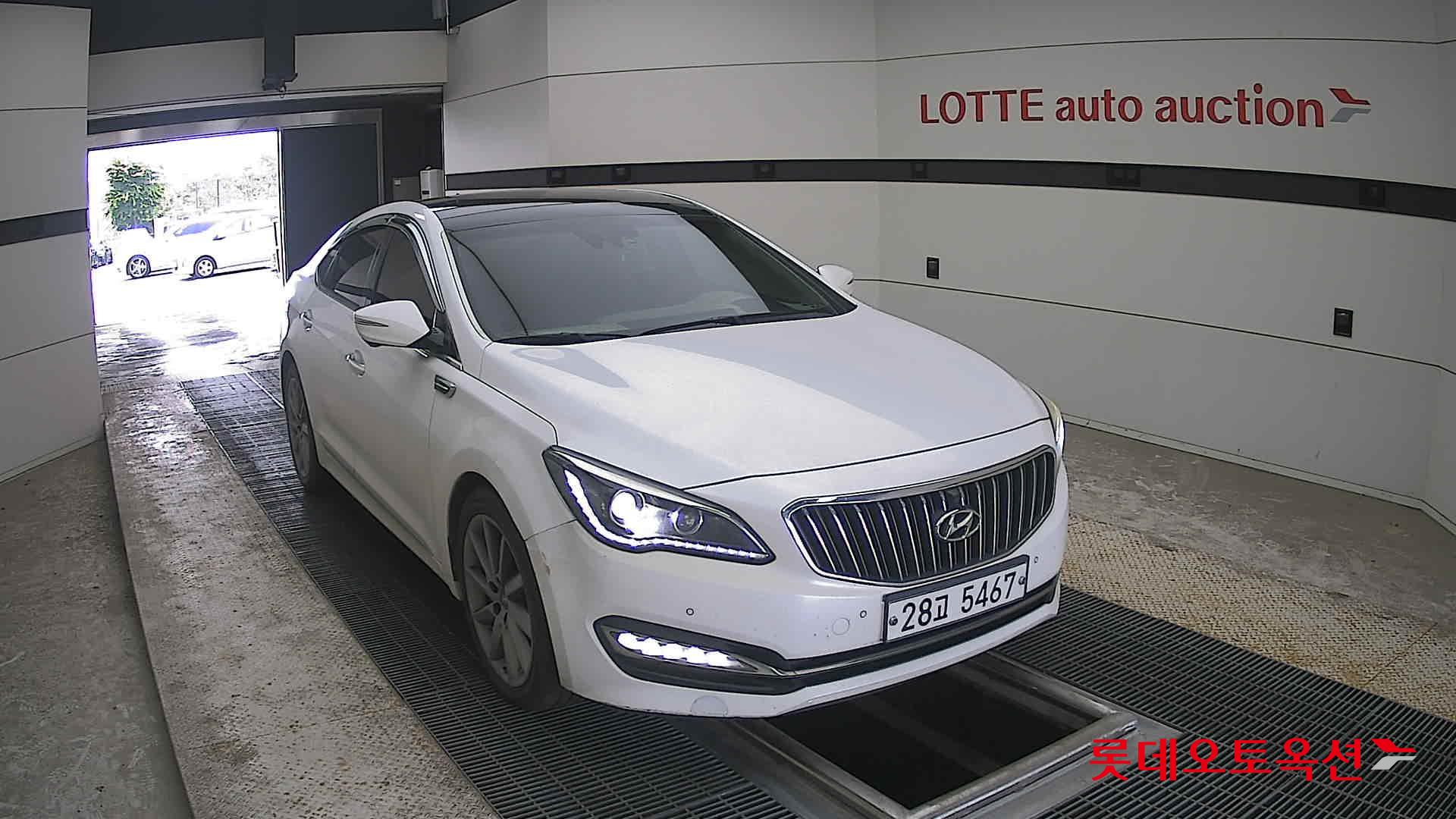2015 - hyundai aslan
