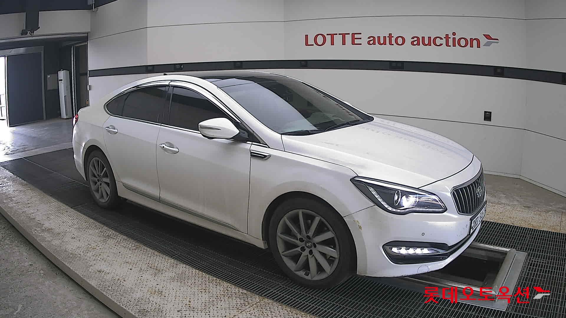 2015 - hyundai aslan