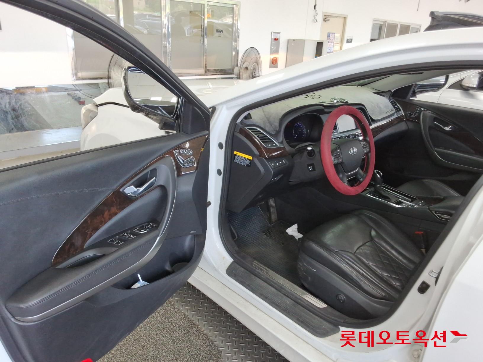 2015 - hyundai aslan