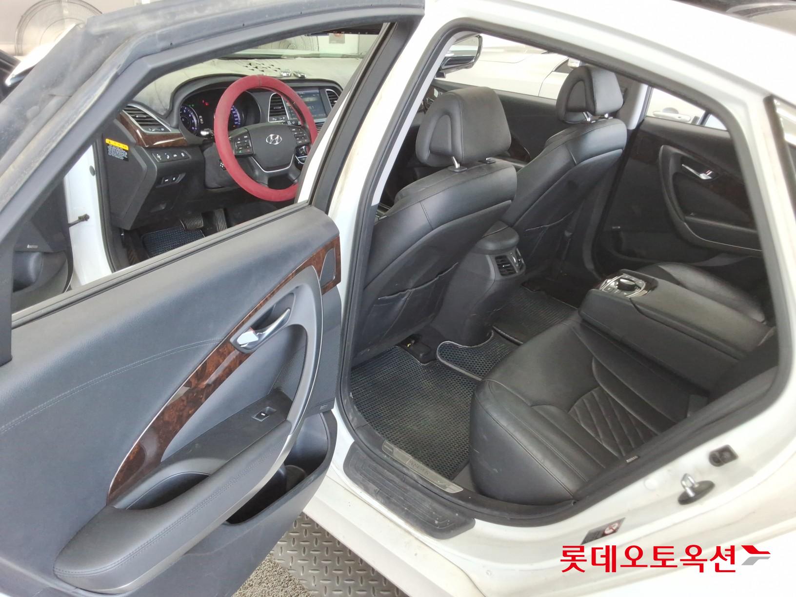2015 - hyundai aslan