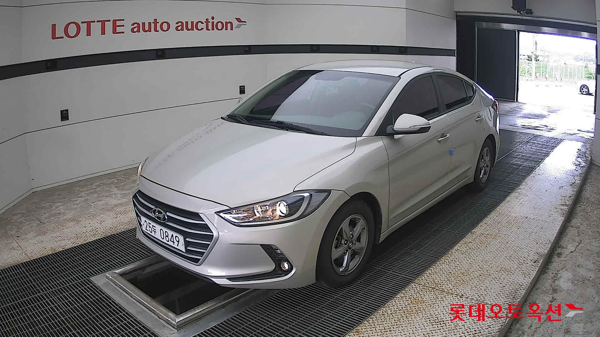2017 - hyundai avante