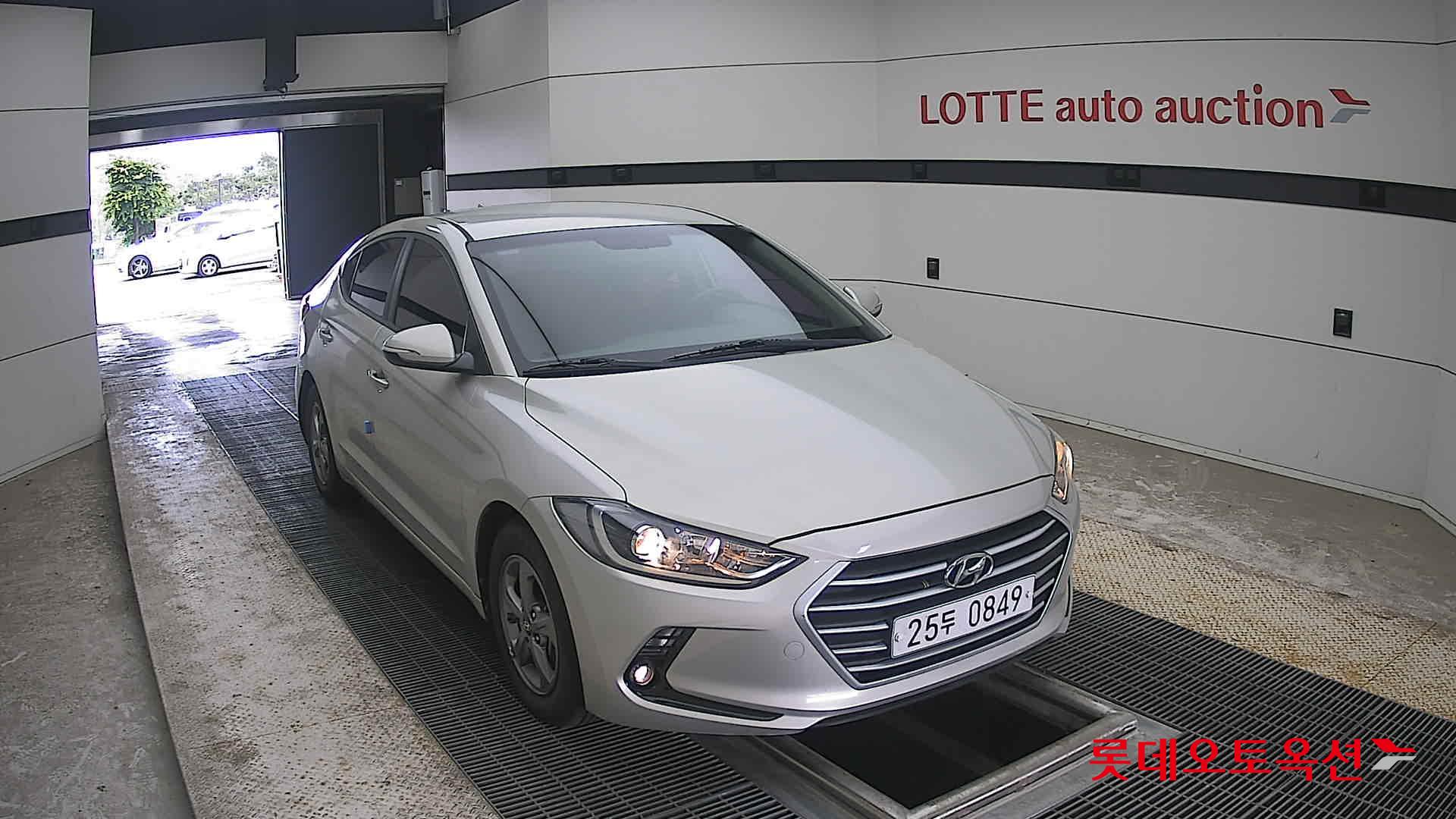 2017 - hyundai avante