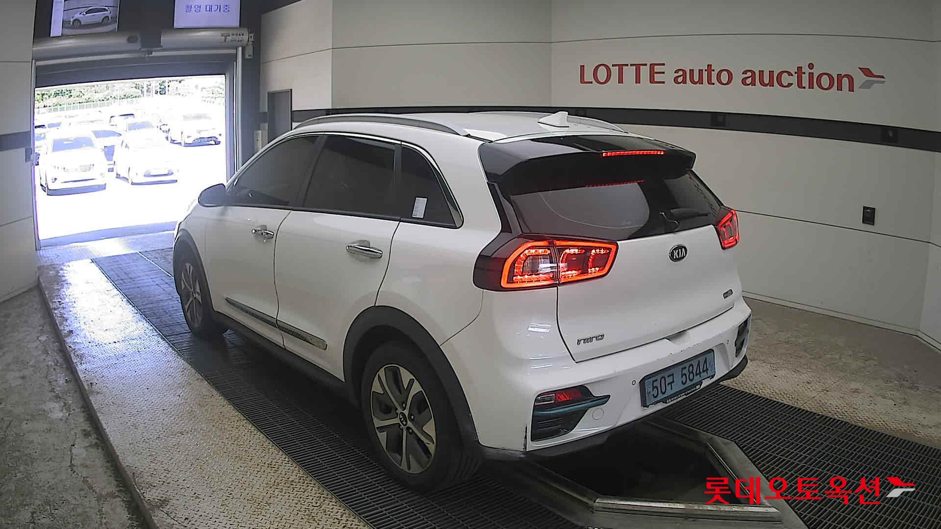 2019 - kia niro