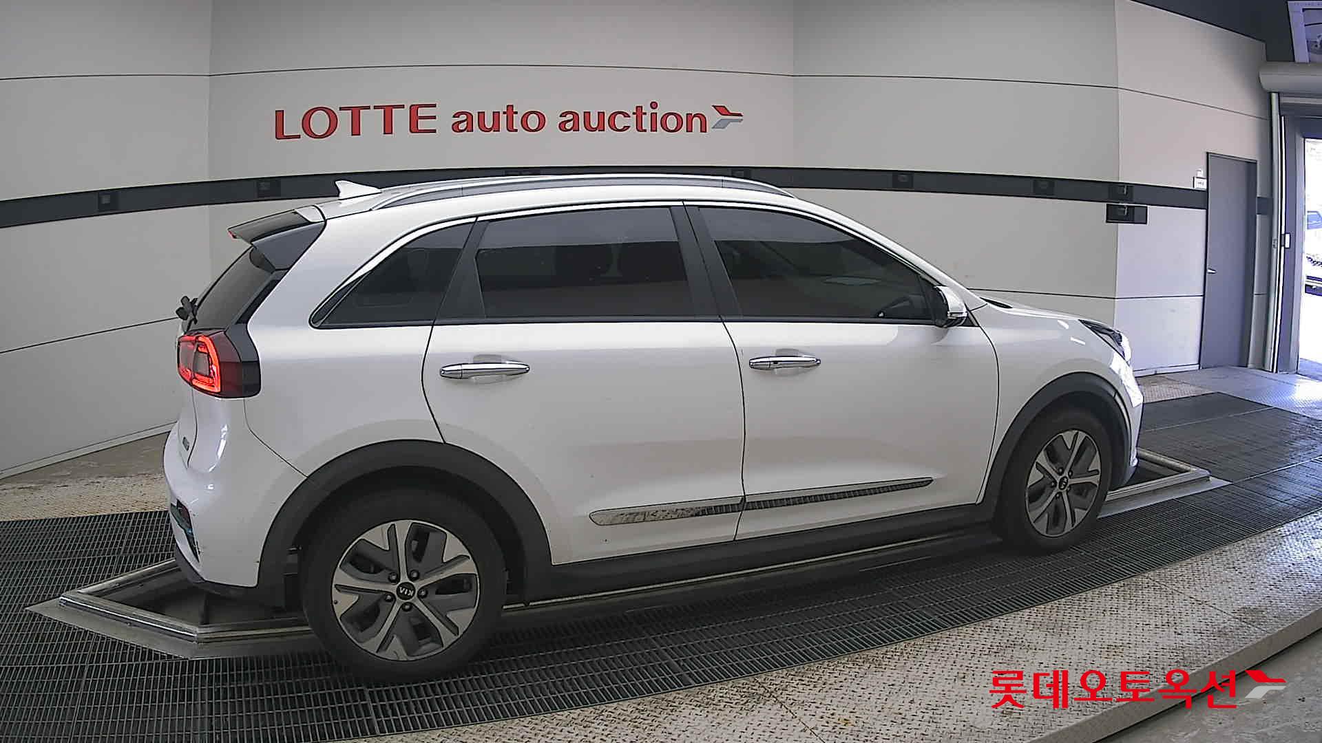 2019 - kia niro