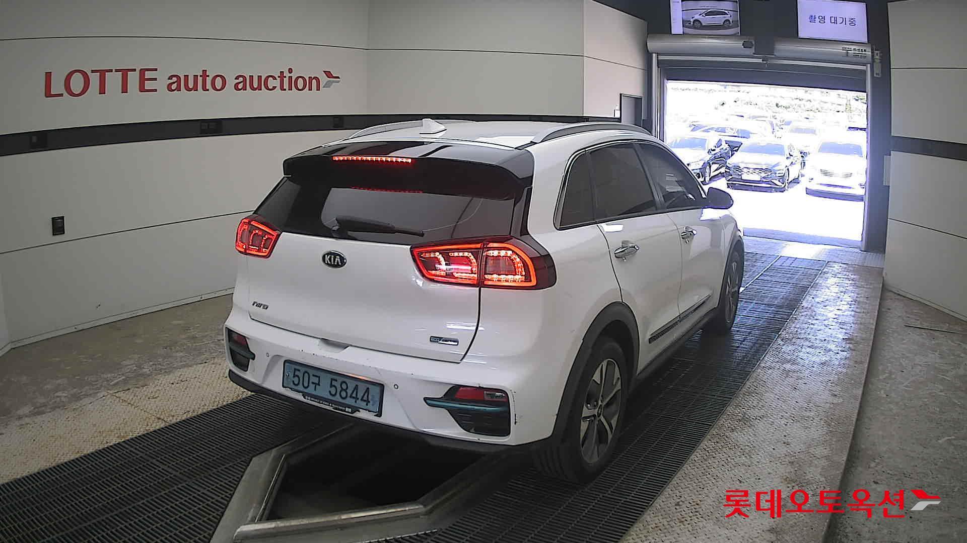 2019 - kia niro