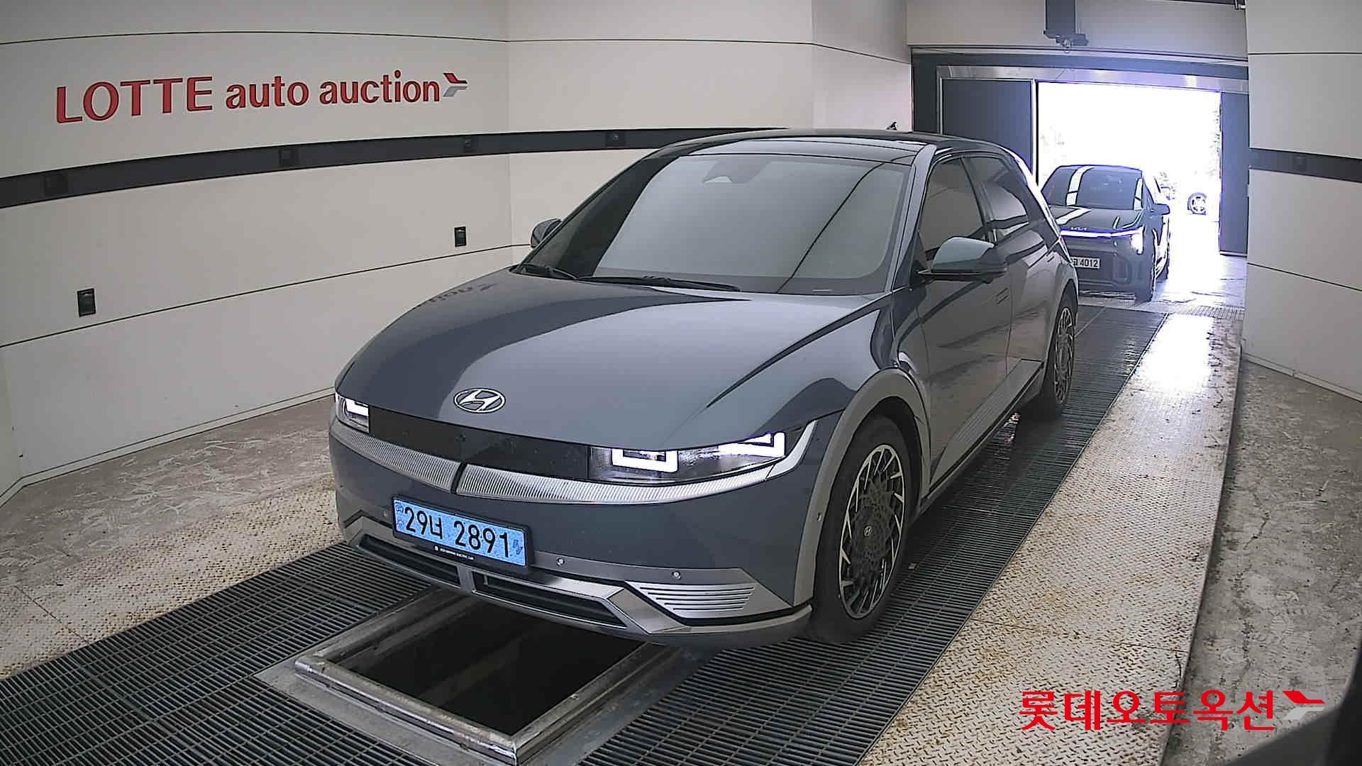 2023 - hyundai ioniq