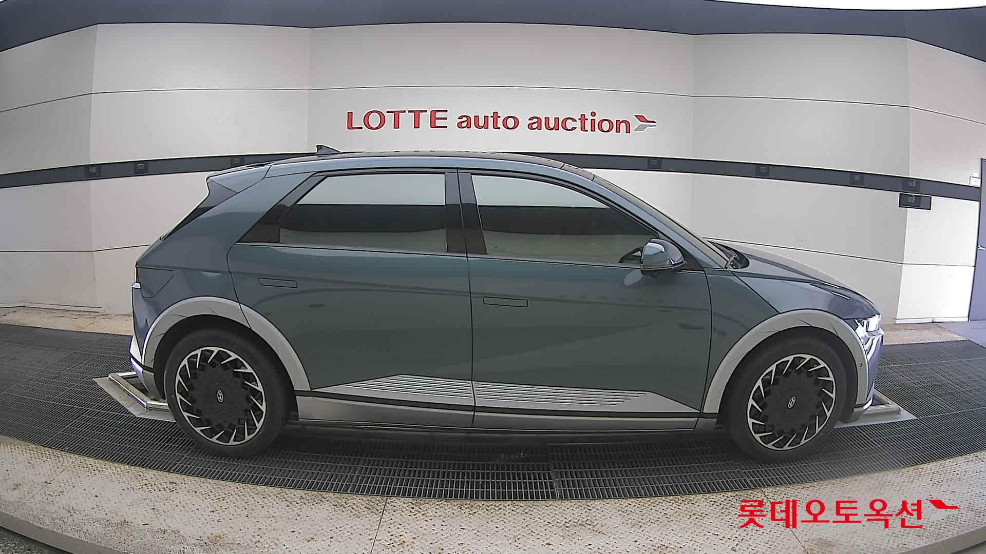 2023 - hyundai ioniq