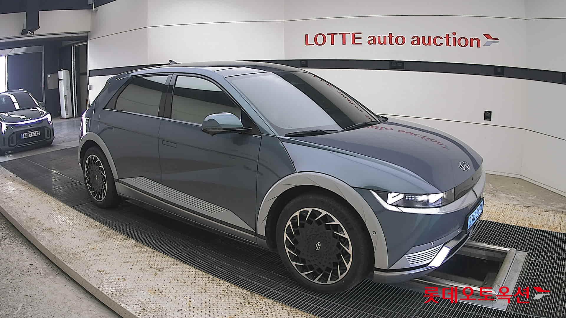 2023 - hyundai ioniq