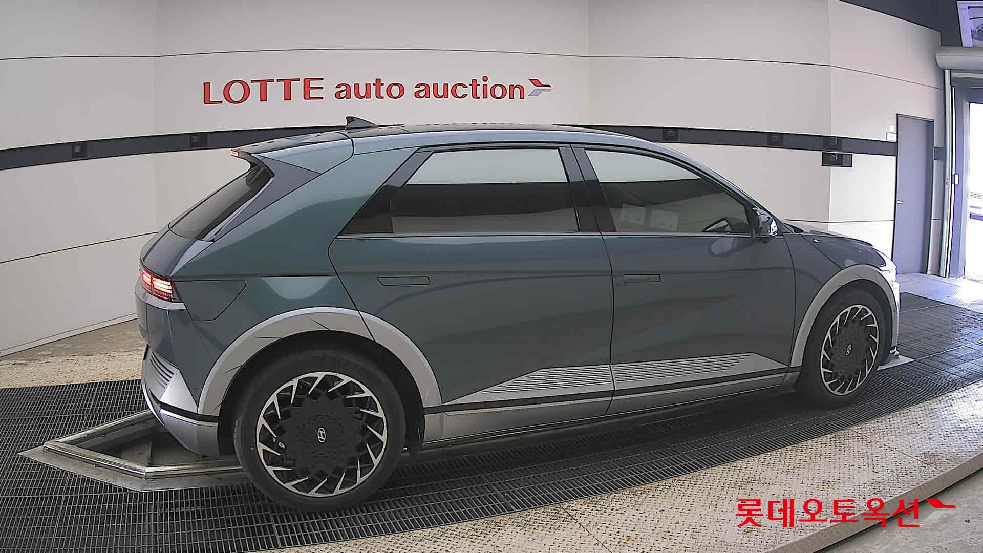 2023 - hyundai ioniq