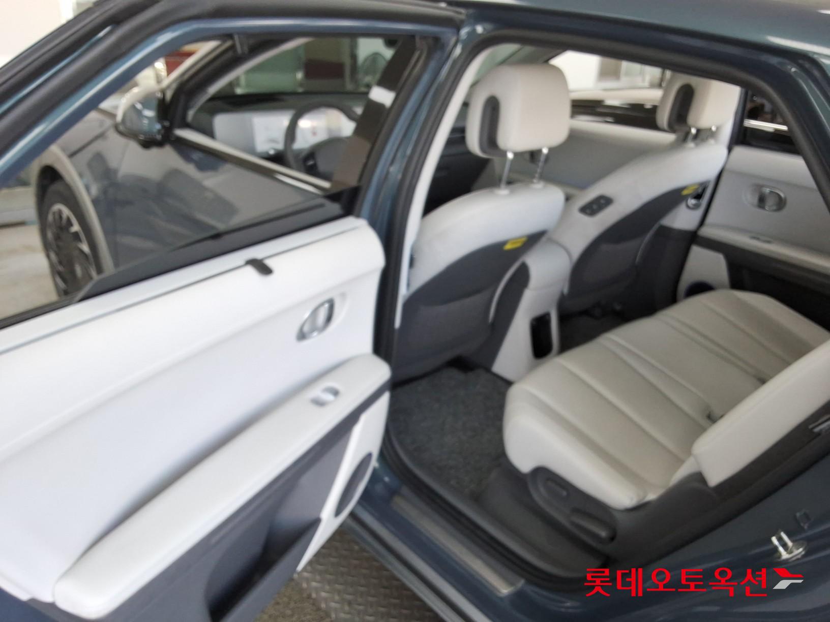 2023 - hyundai ioniq