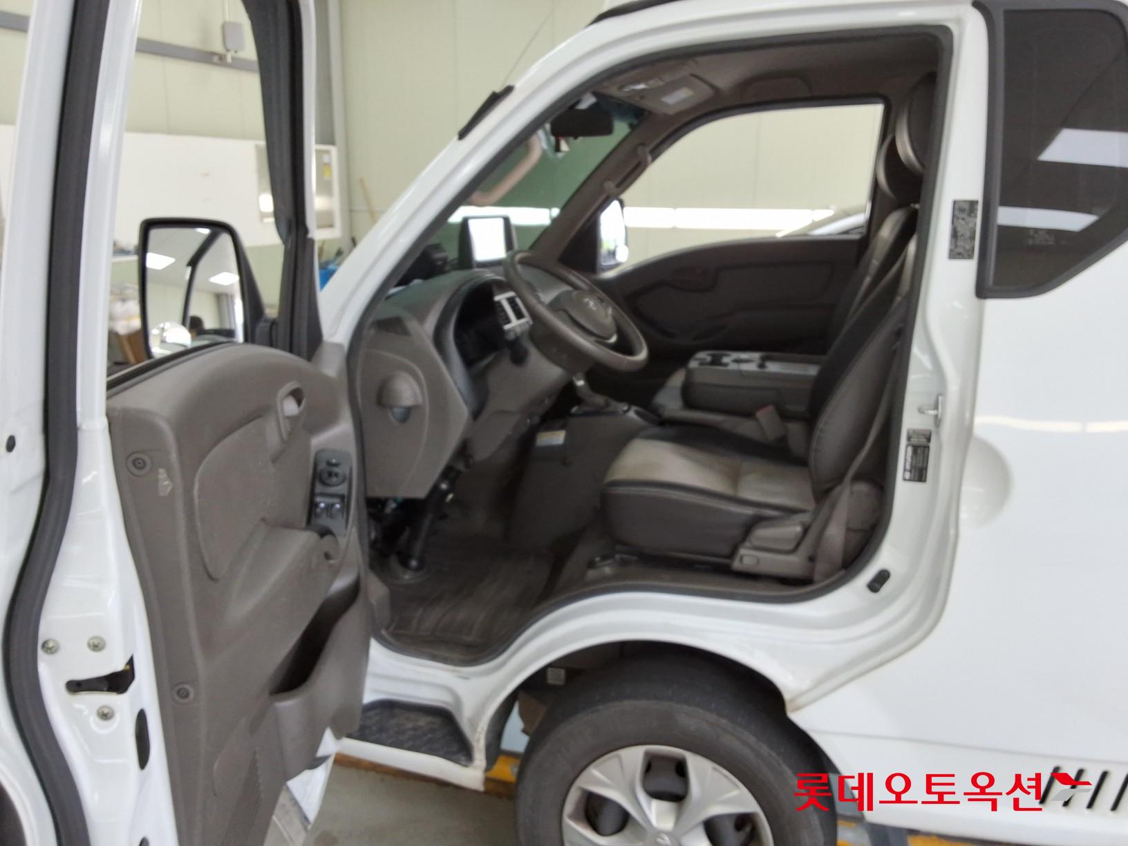 2023 - hyundai porter