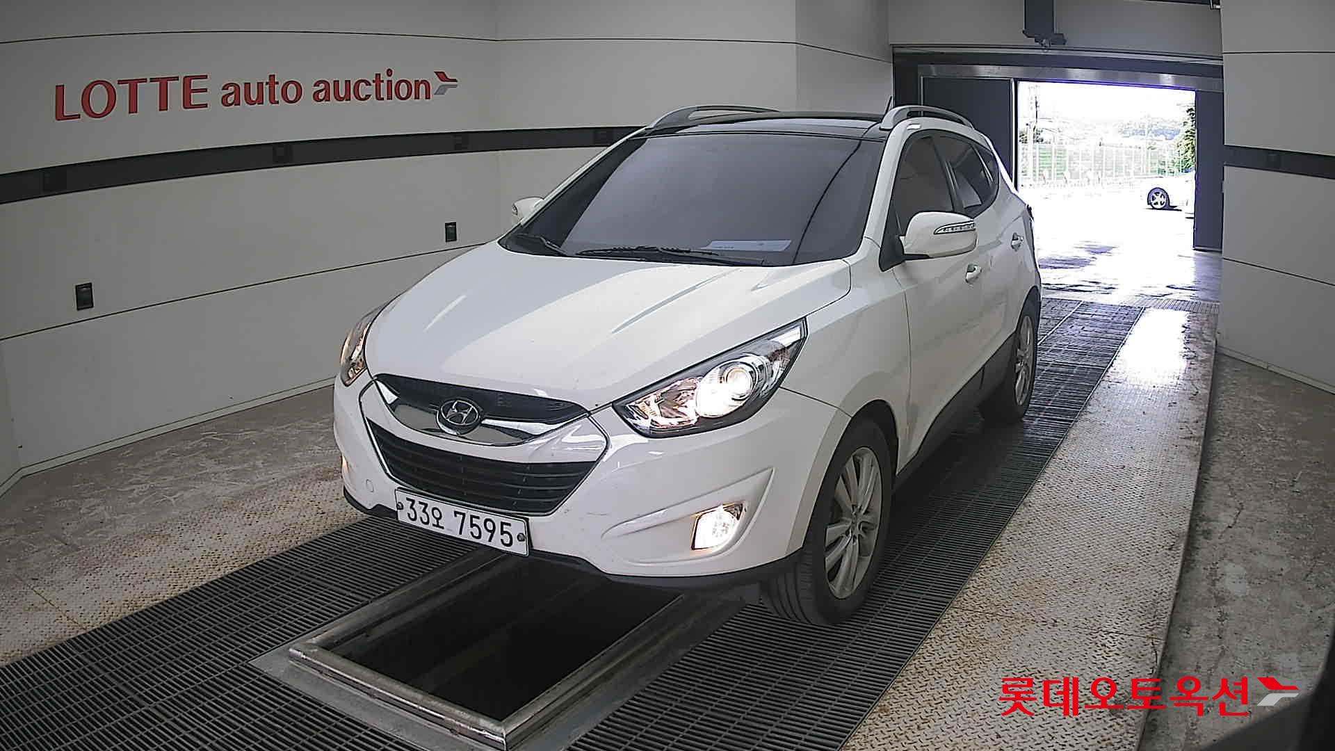 2012 - hyundai tucson