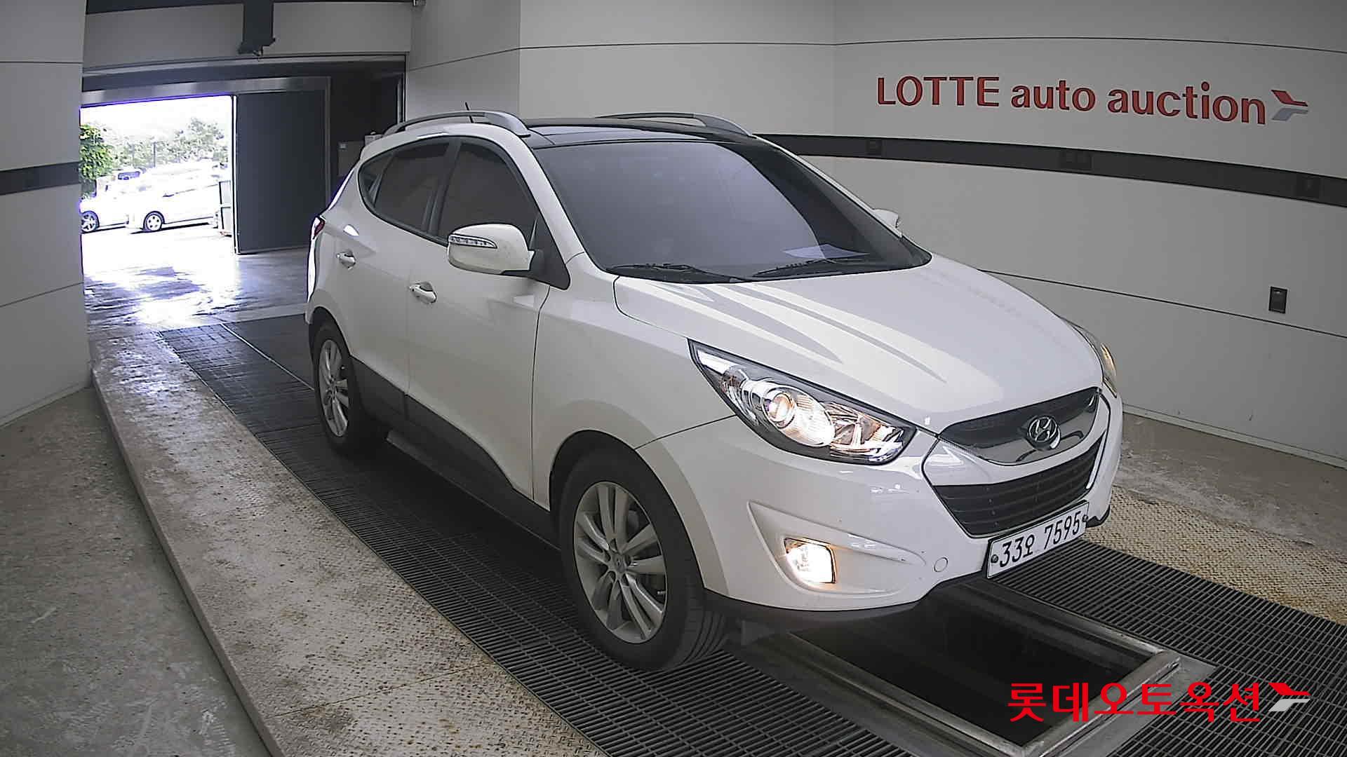 2012 - hyundai tucson