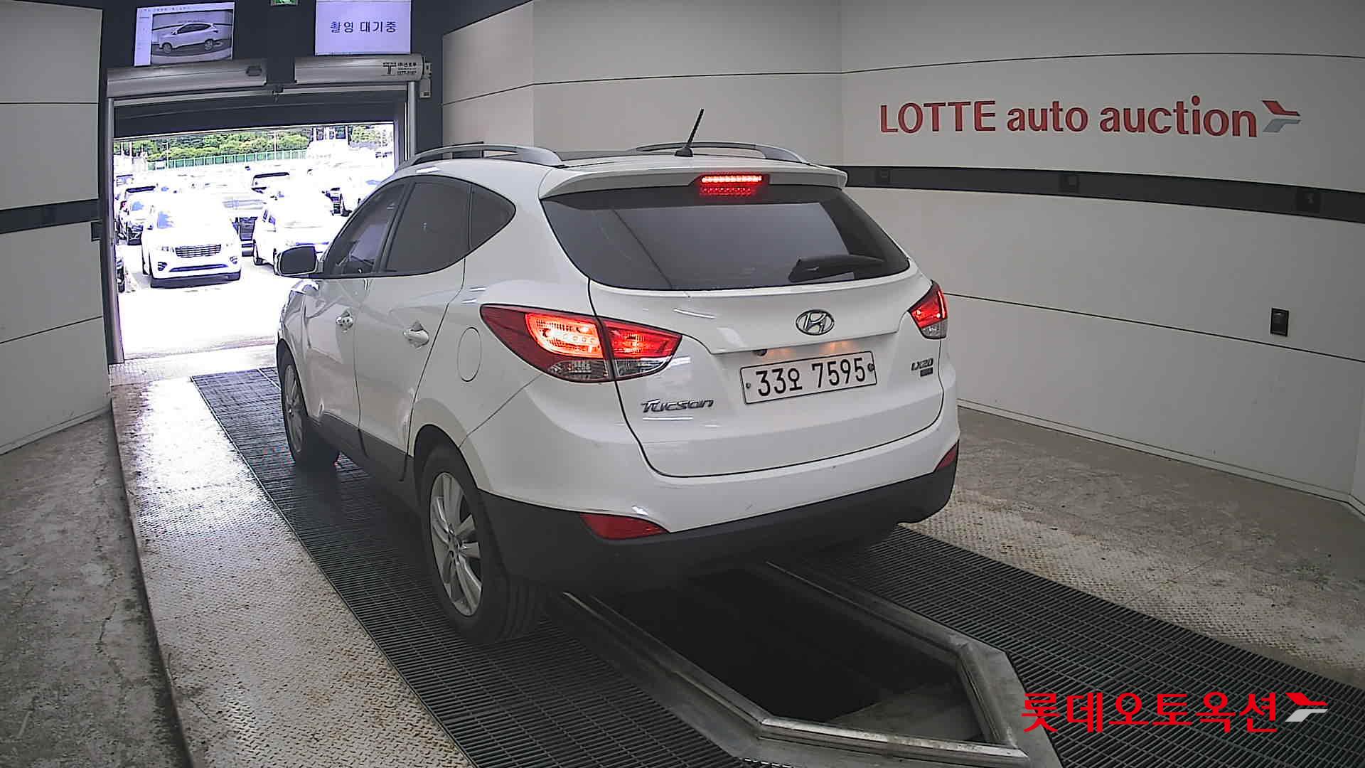 2012 - hyundai tucson