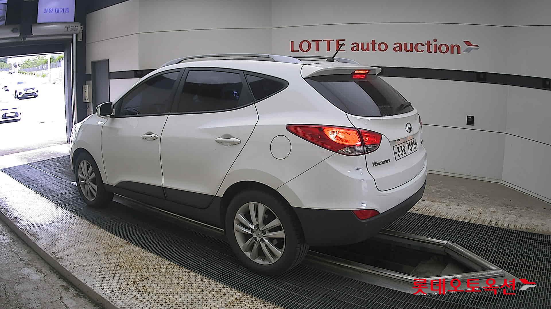2012 - hyundai tucson
