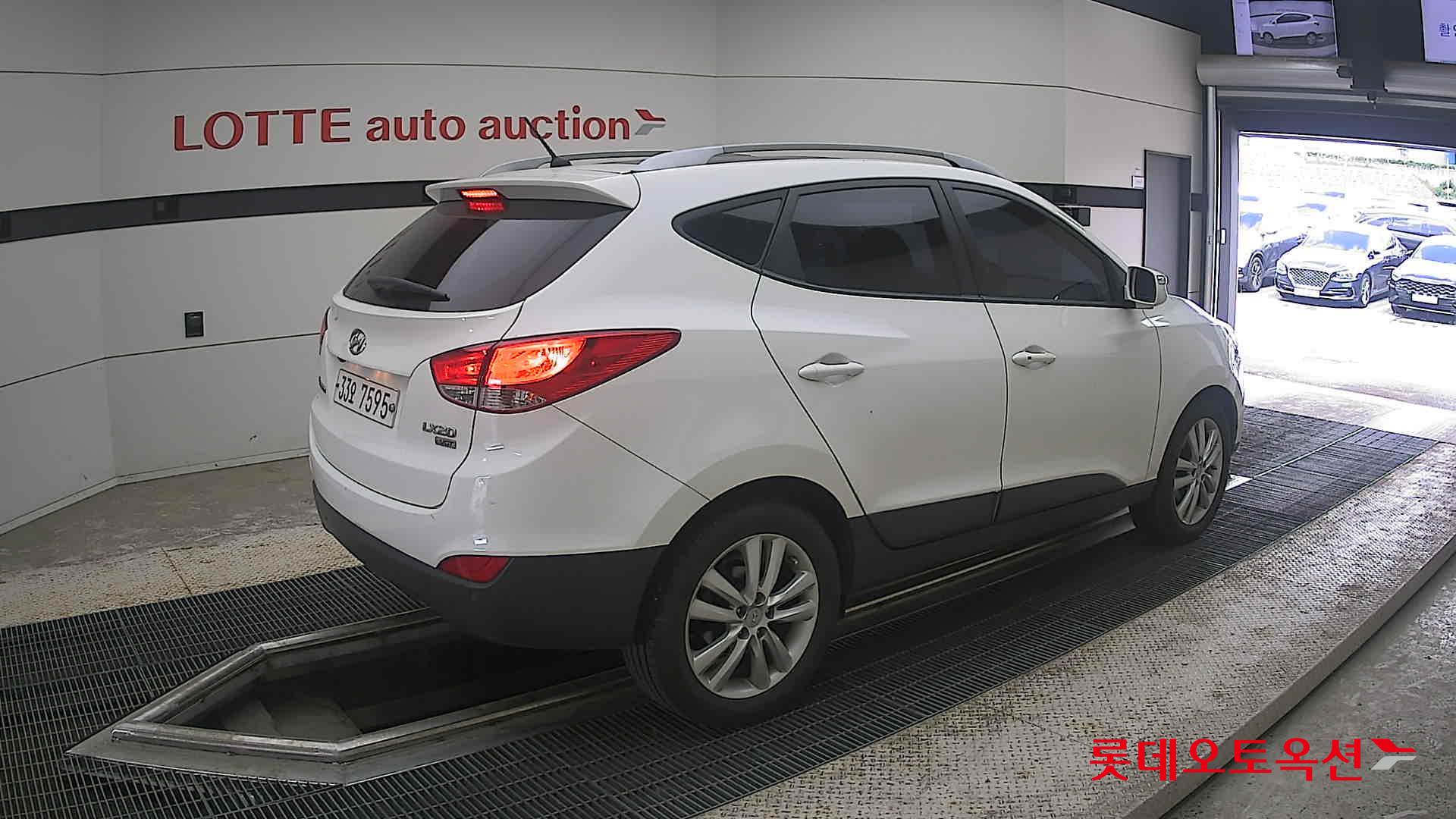 2012 - hyundai tucson