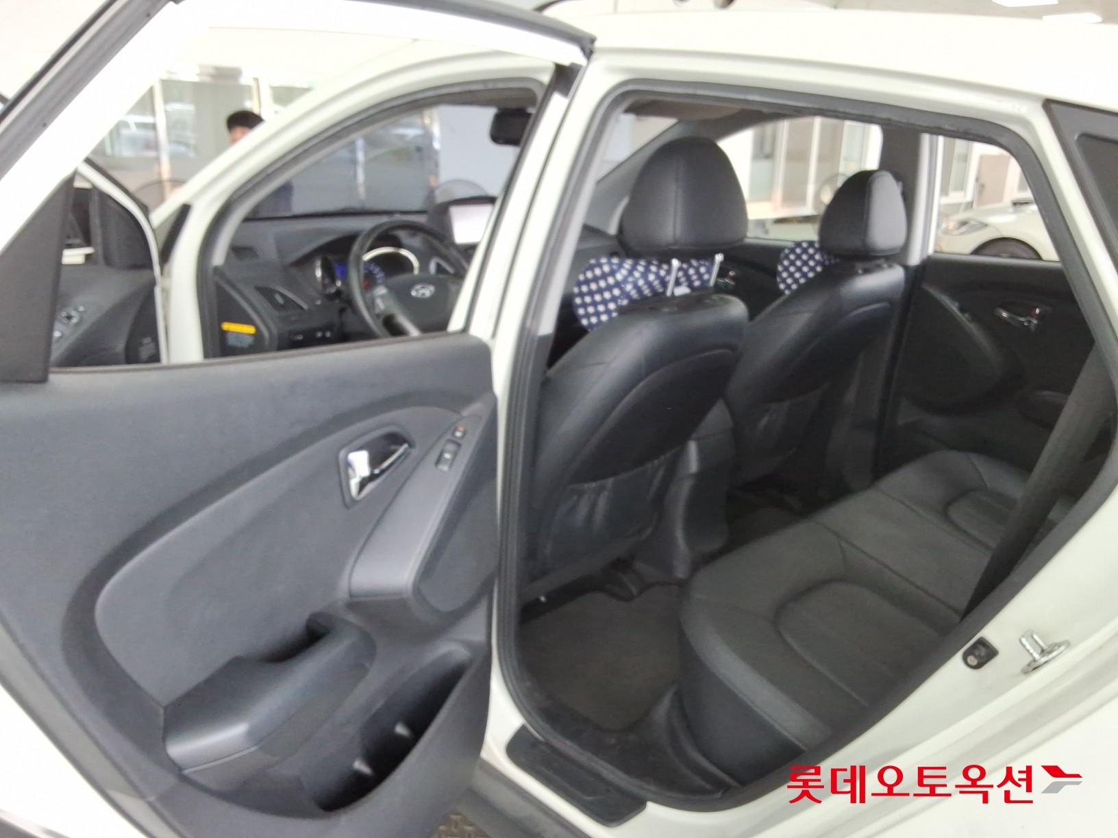 2012 - hyundai tucson