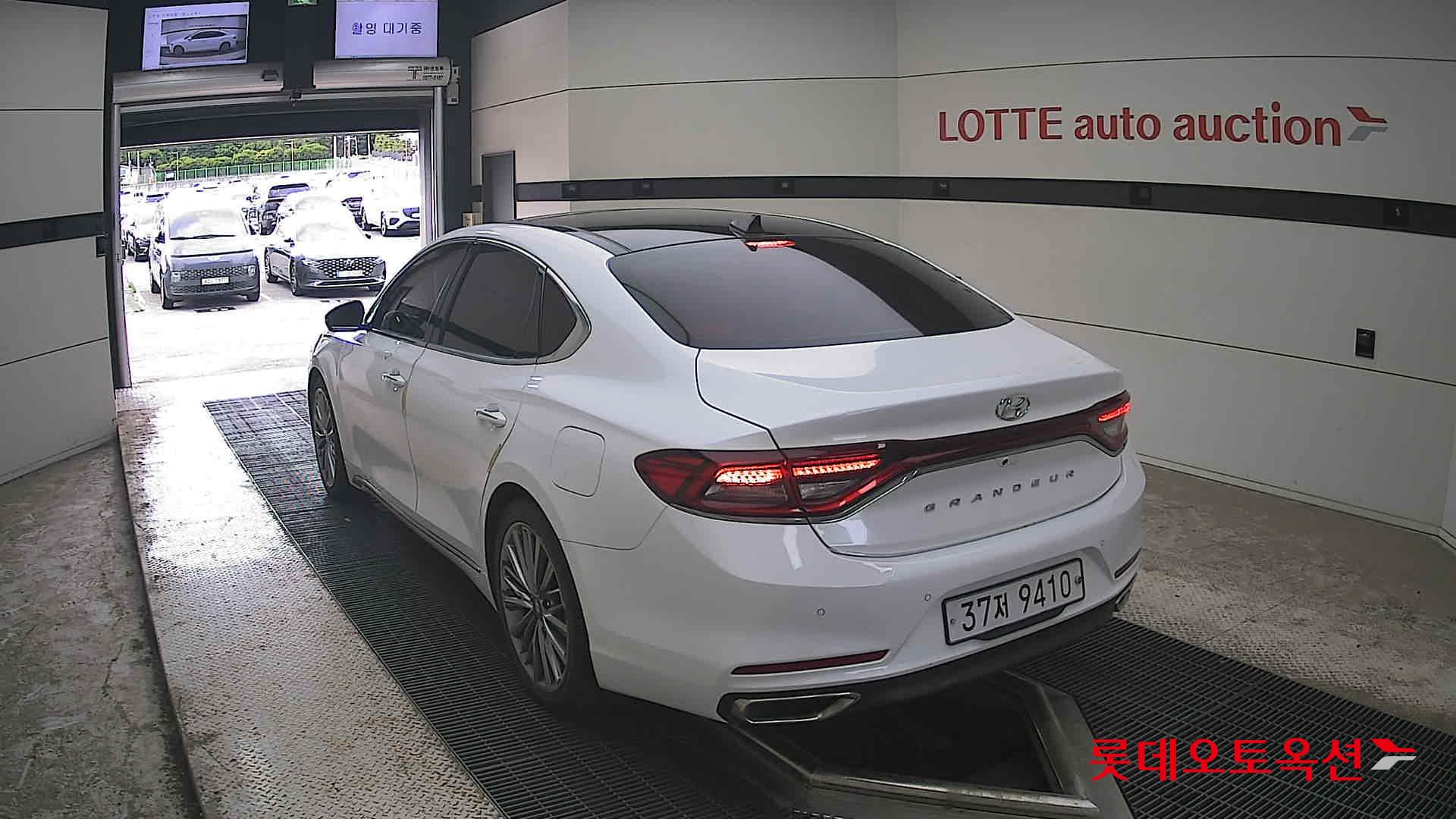 2019 - hyundai grandeur