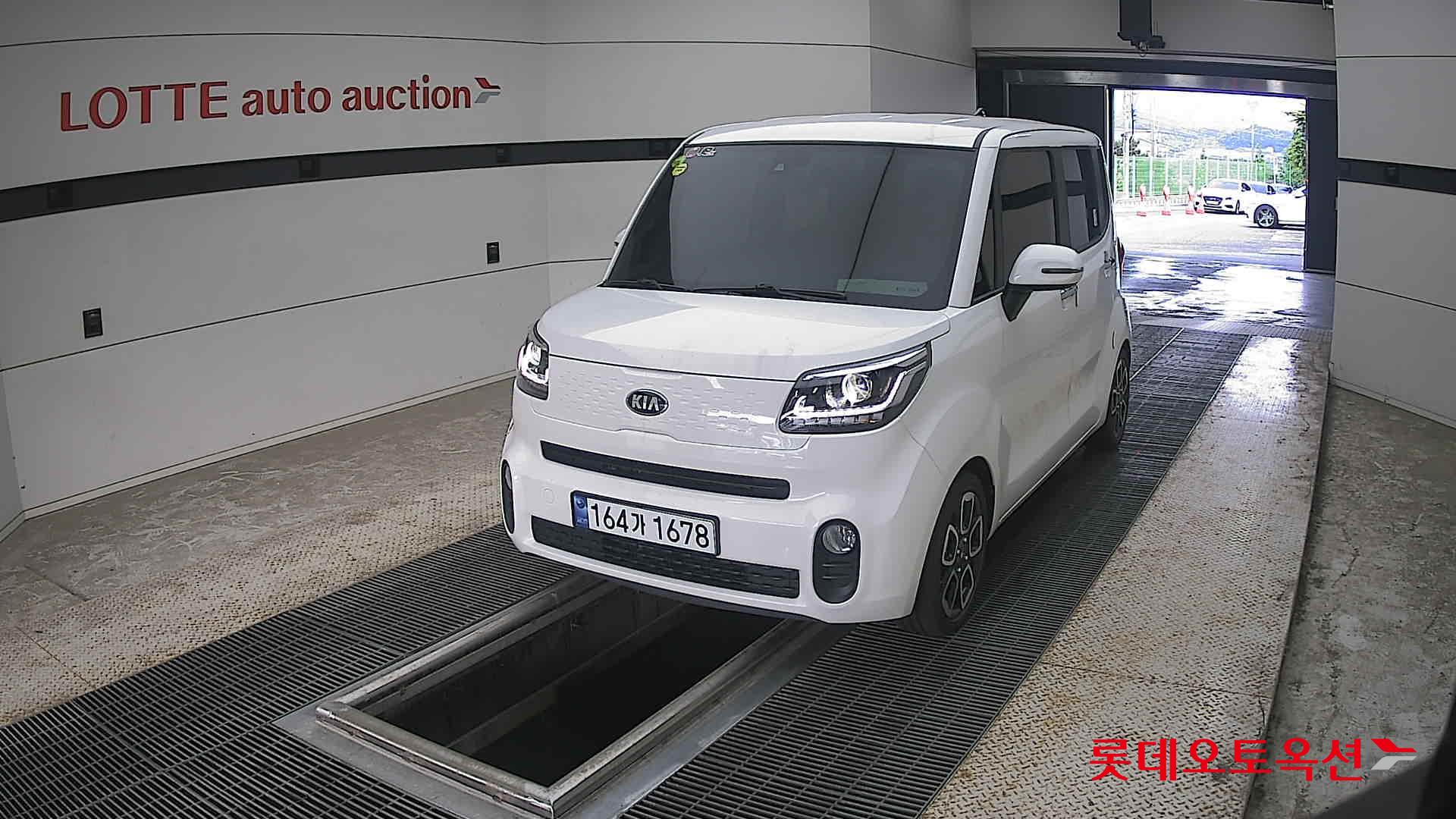 2021 - kia ray