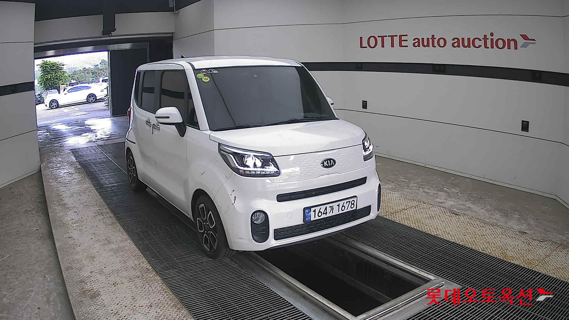 2021 - kia ray