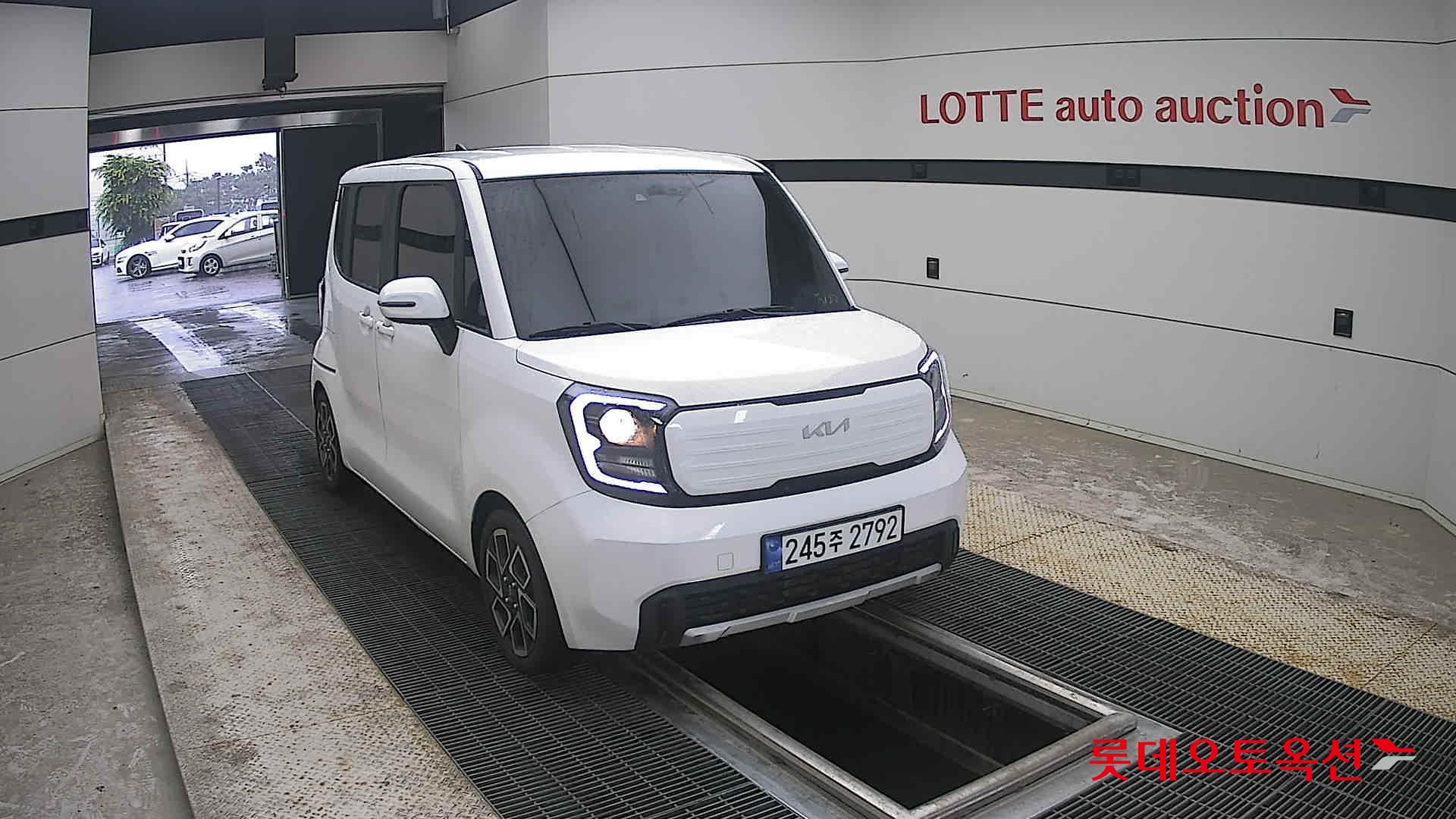 2023 - kia ray