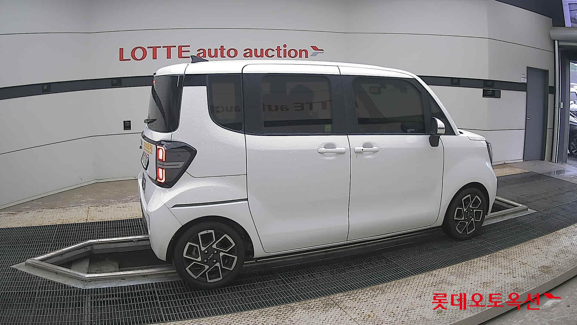 2023 - kia ray