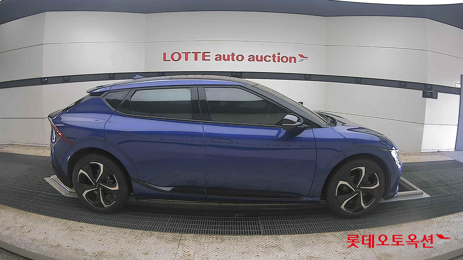 2022 - kia ev6