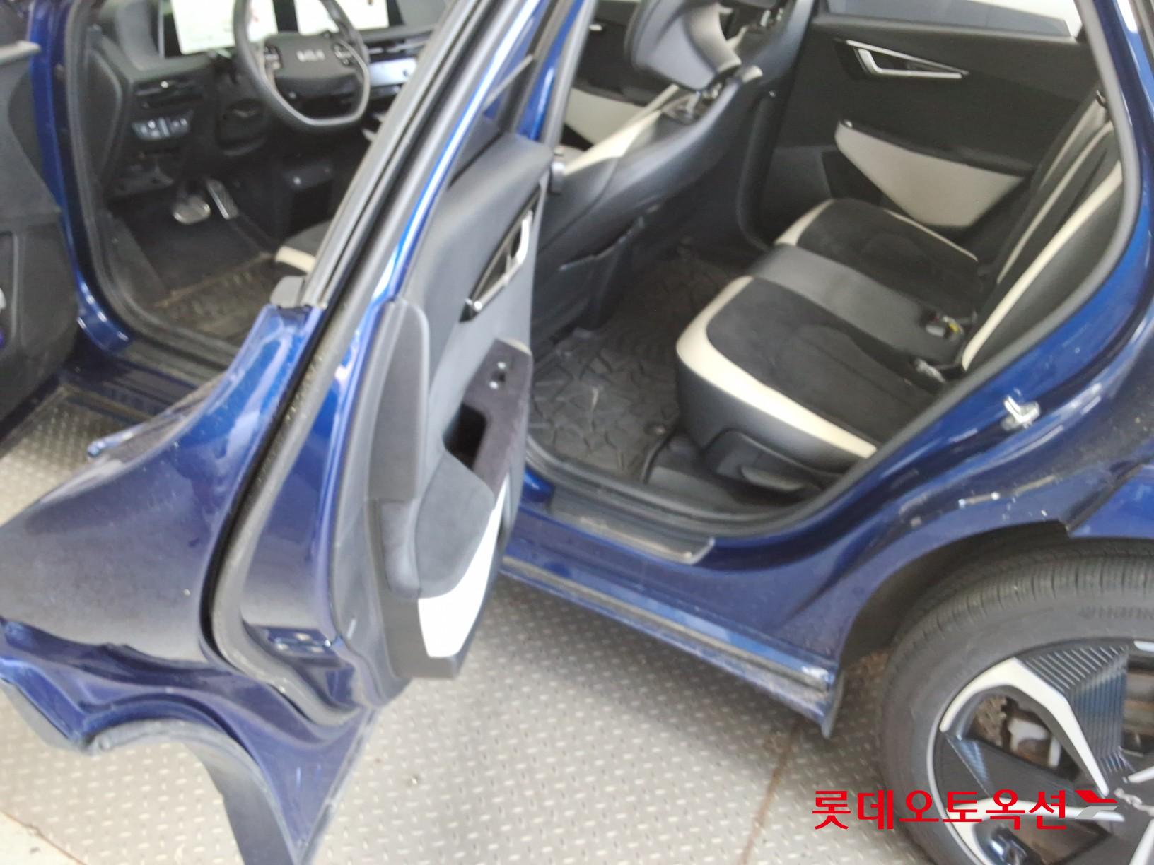 2022 - kia ev6