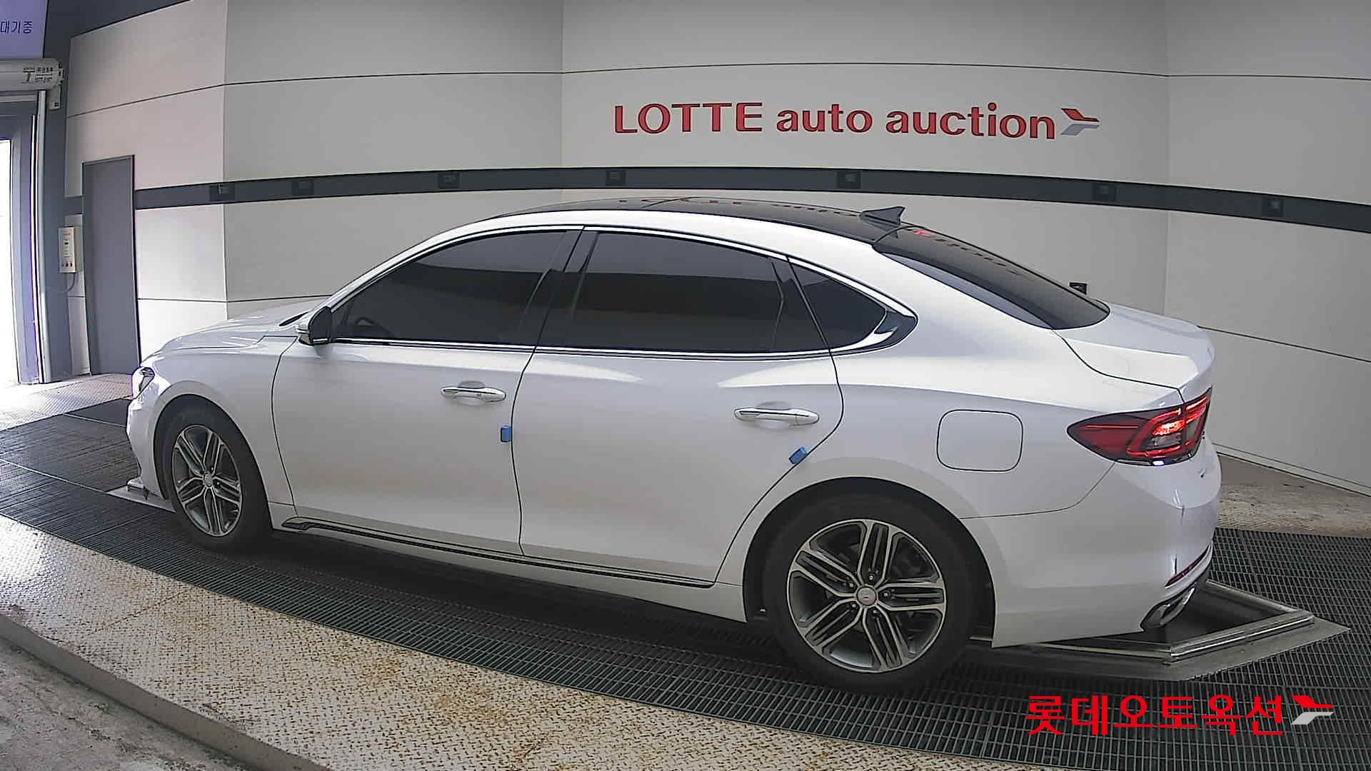 2019 - hyundai grandeur