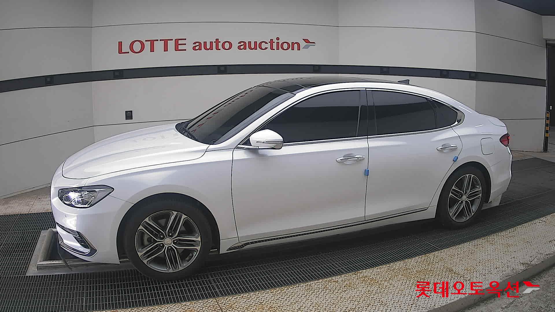 2019 - hyundai grandeur