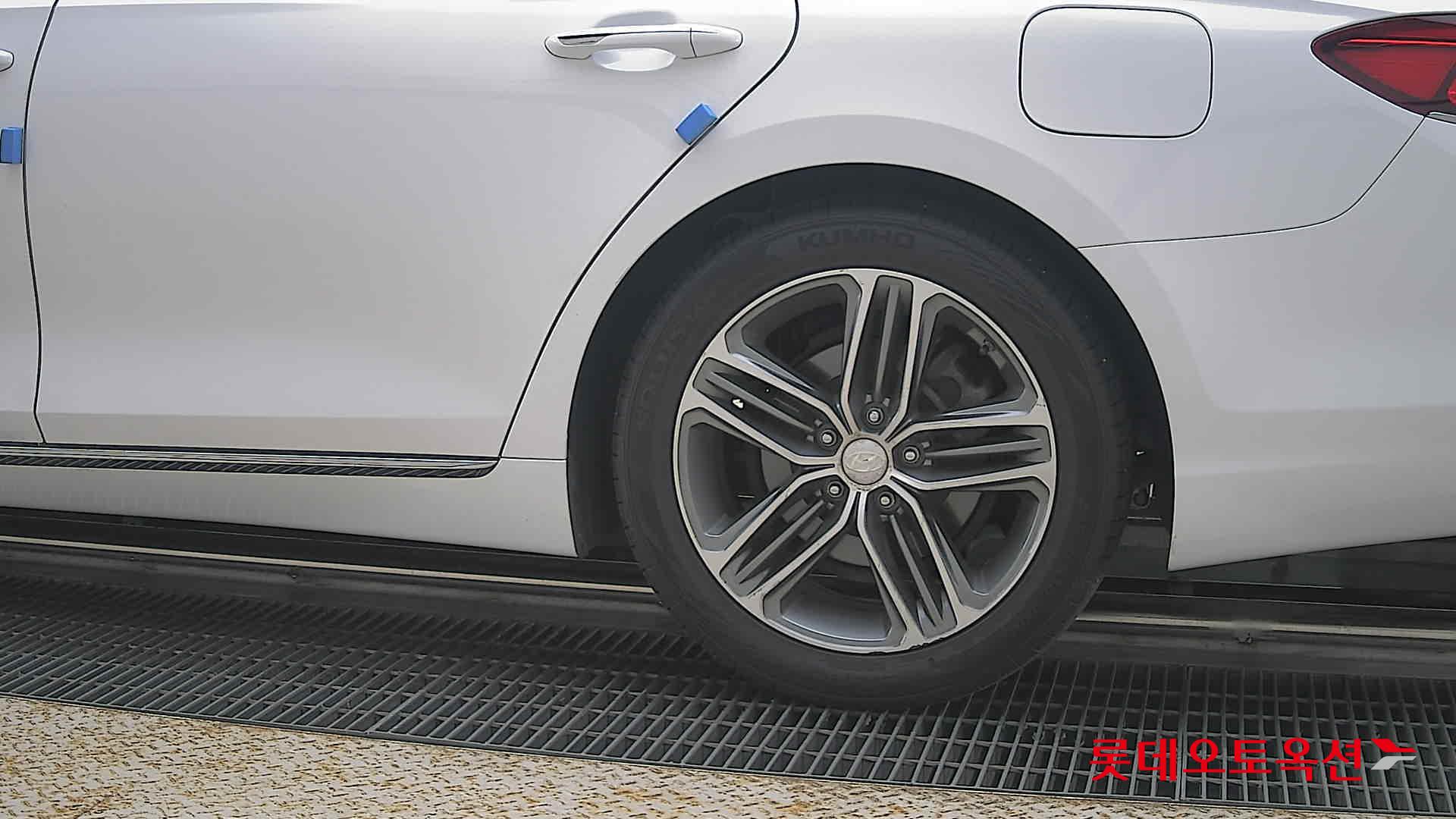 2019 - hyundai grandeur