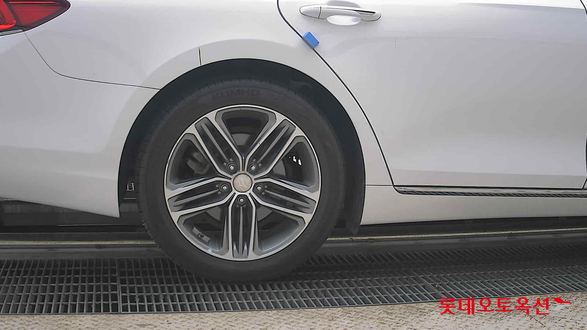 2019 - hyundai grandeur