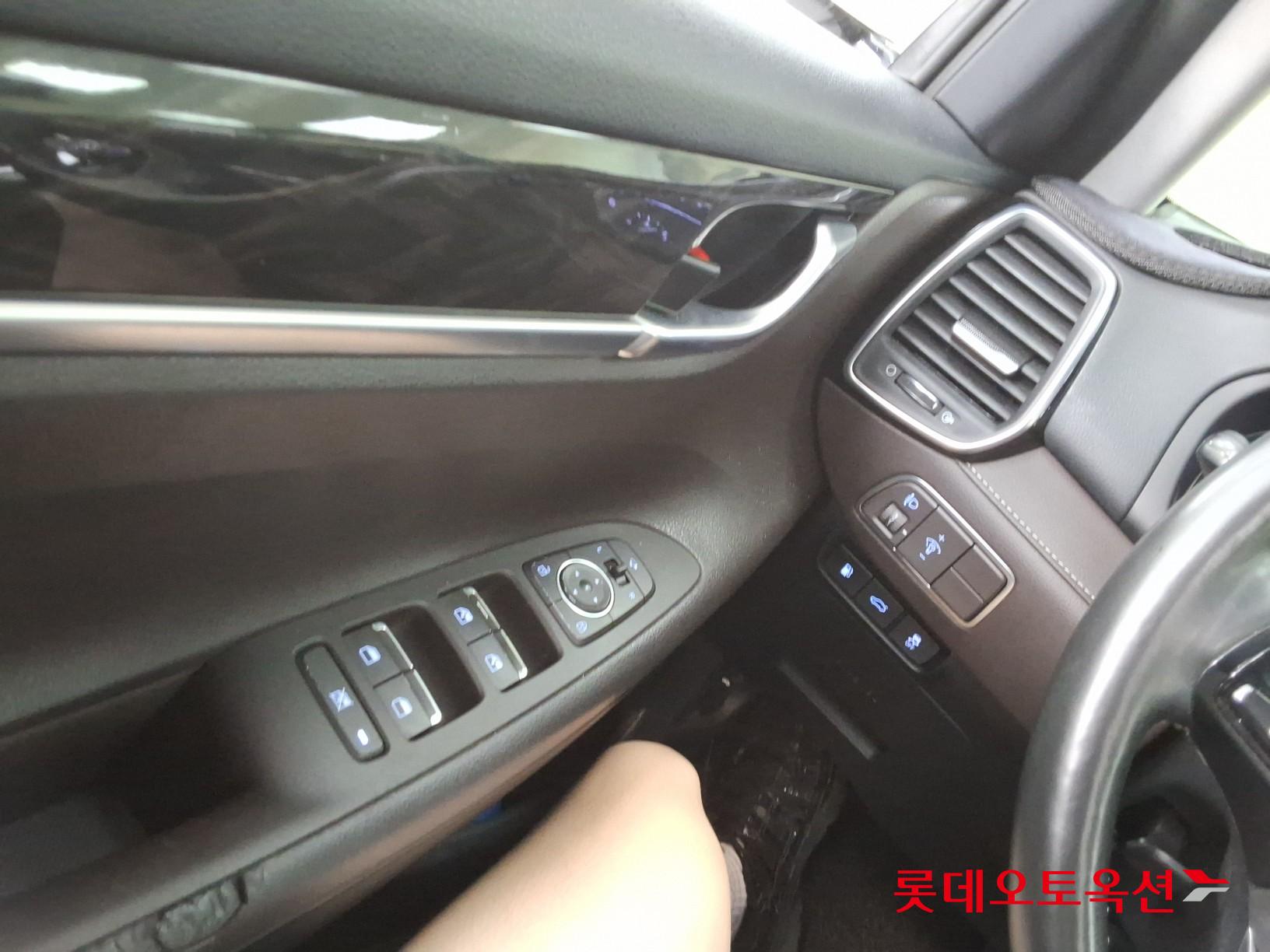 2019 - hyundai grandeur