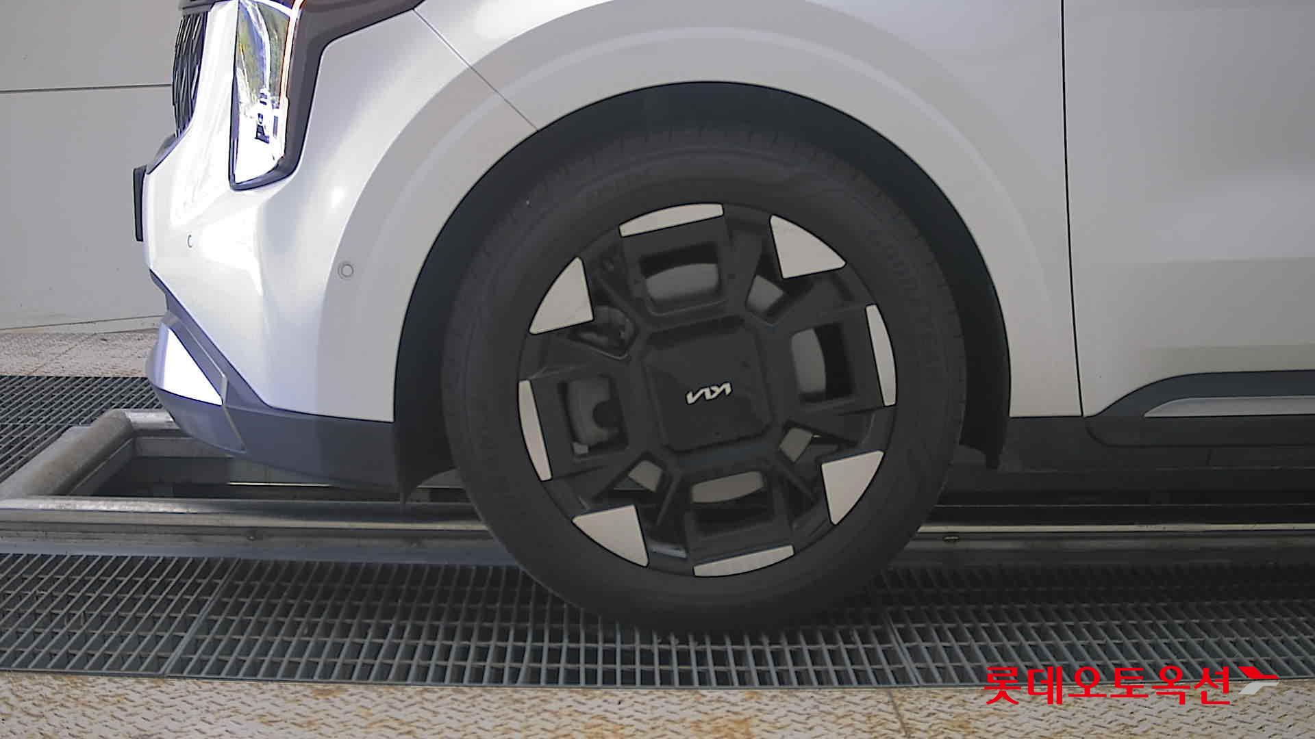 2024 - kia carnival
