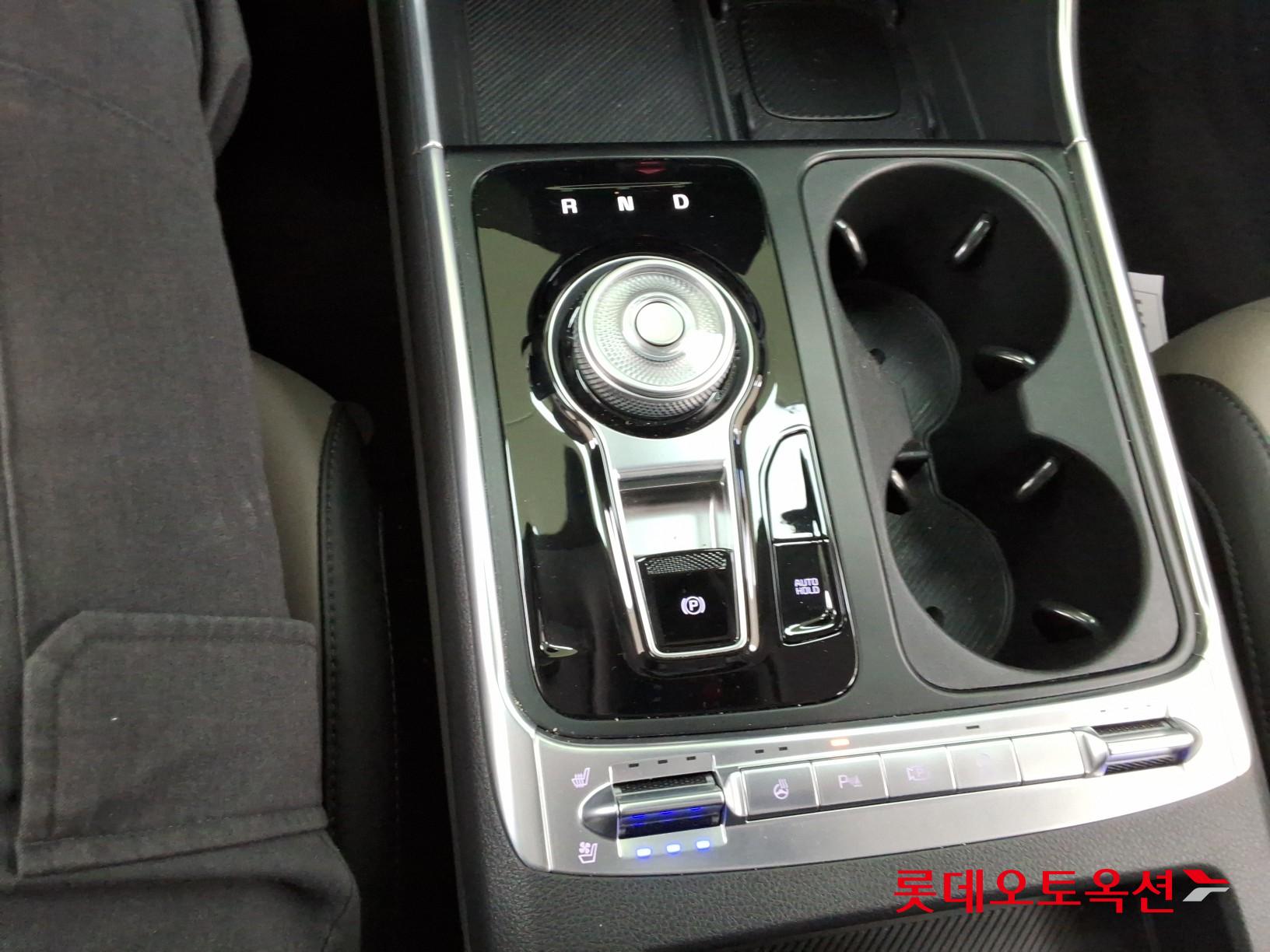 2024 - kia carnival