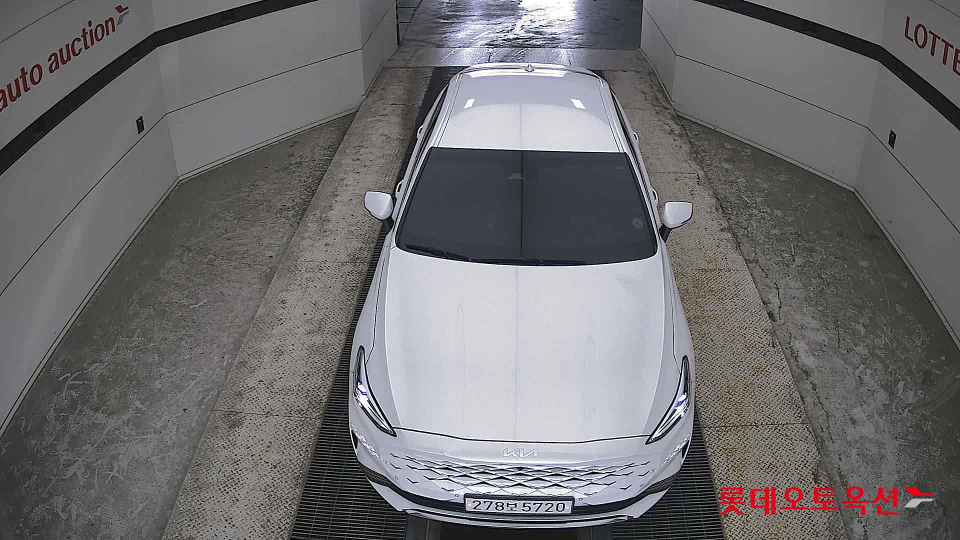 2023 - kia k8
