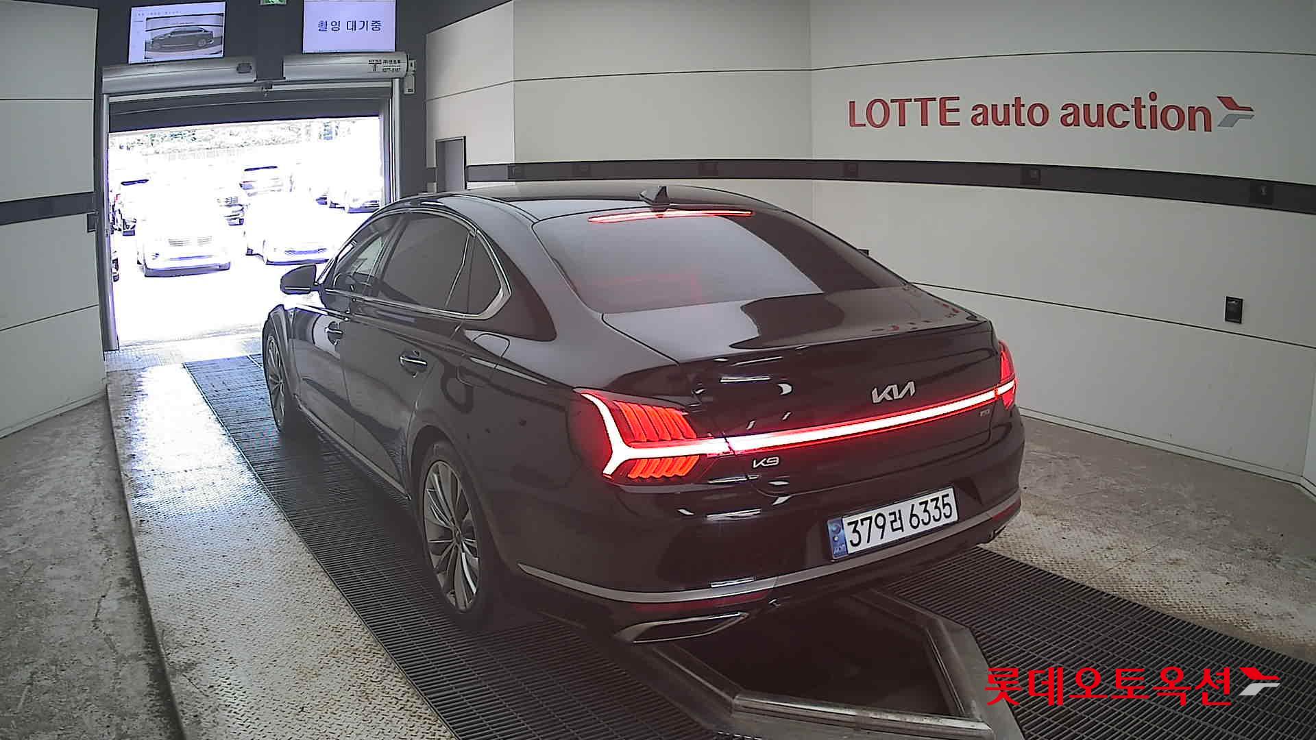 2022 - kia k9