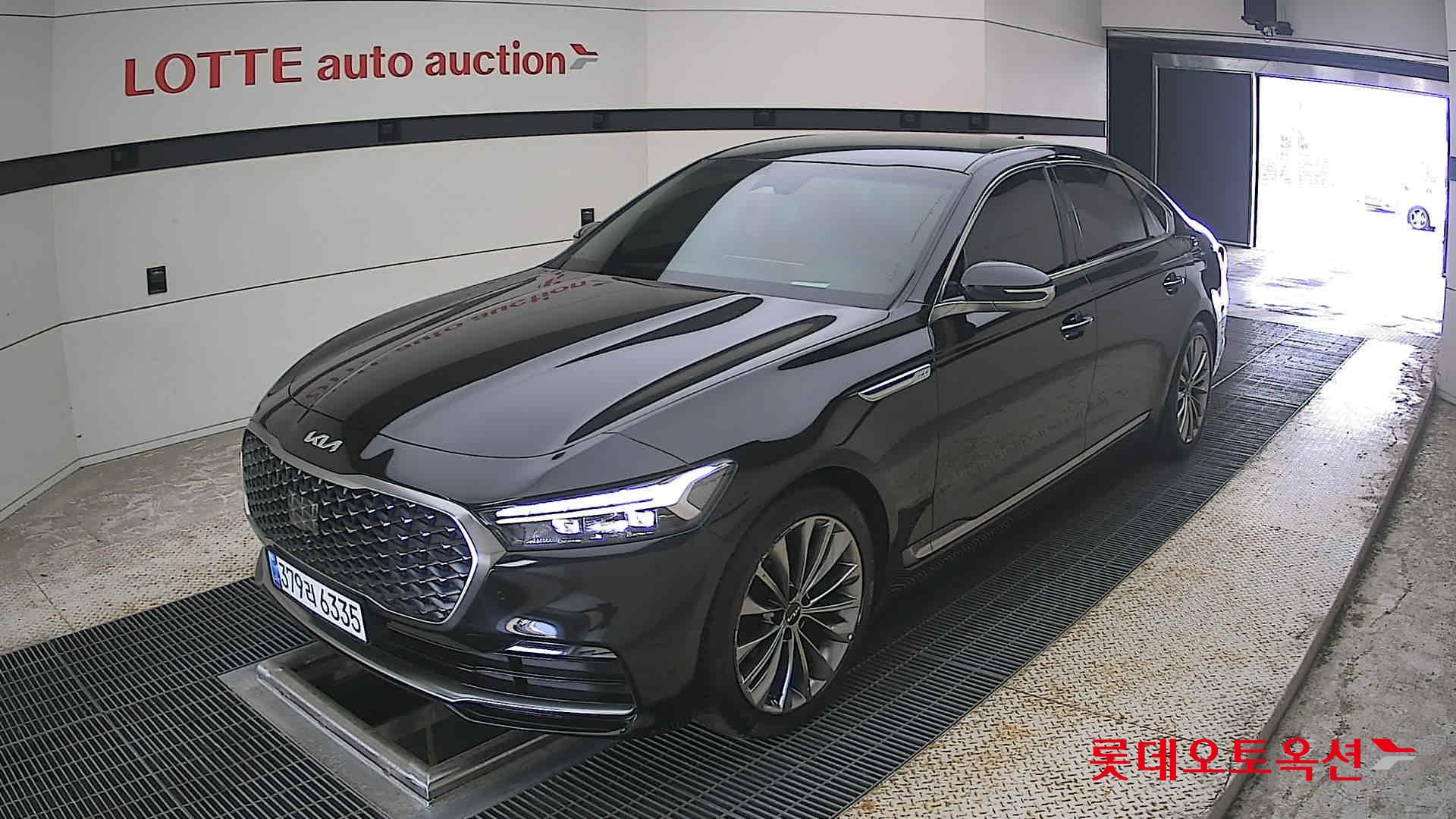 2022 - kia k9