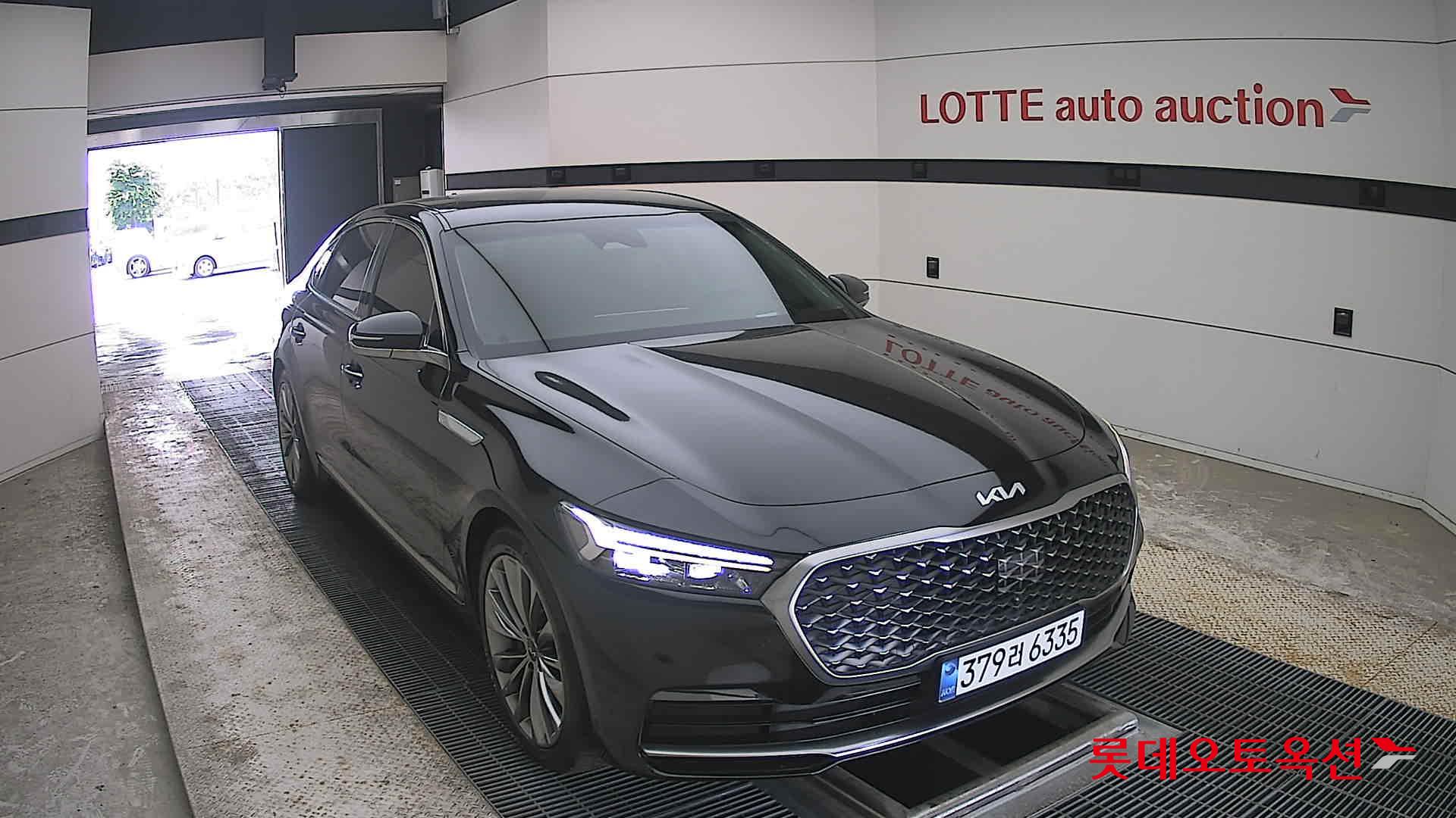 2022 - kia k9