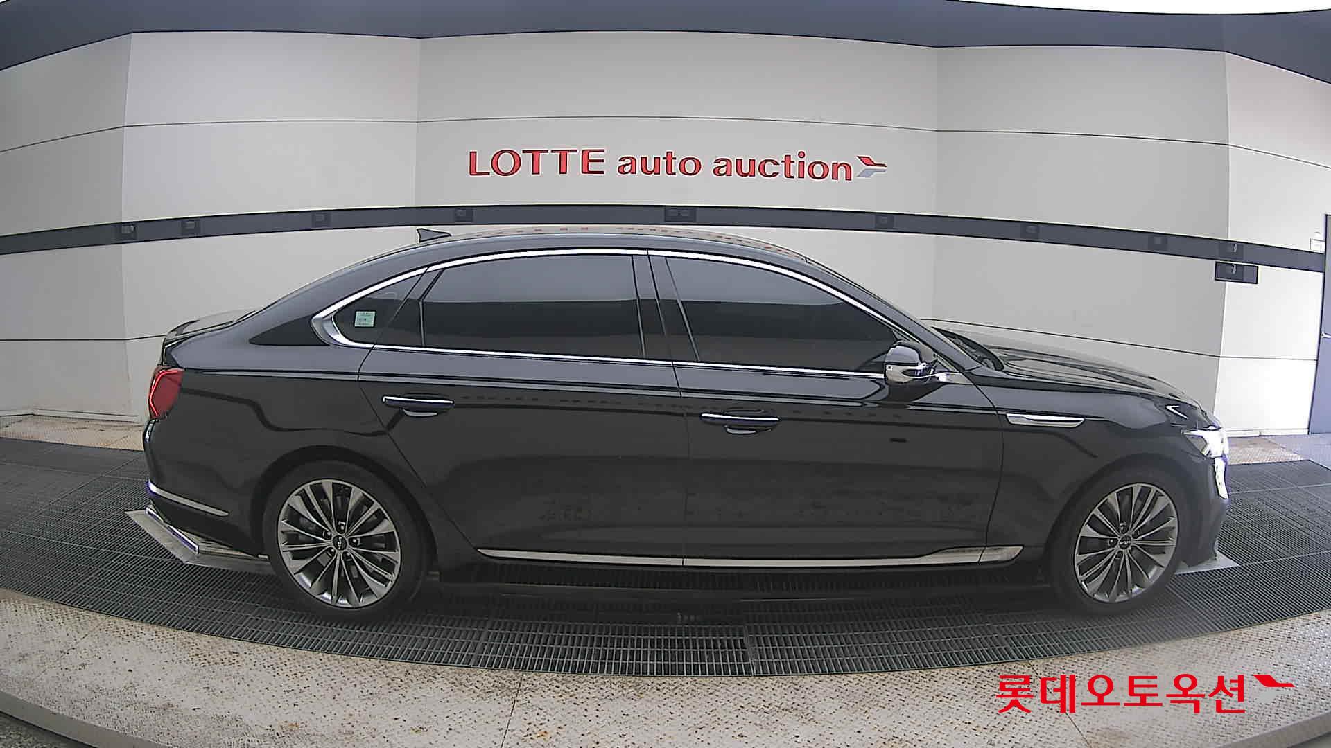 2023 - kia k9