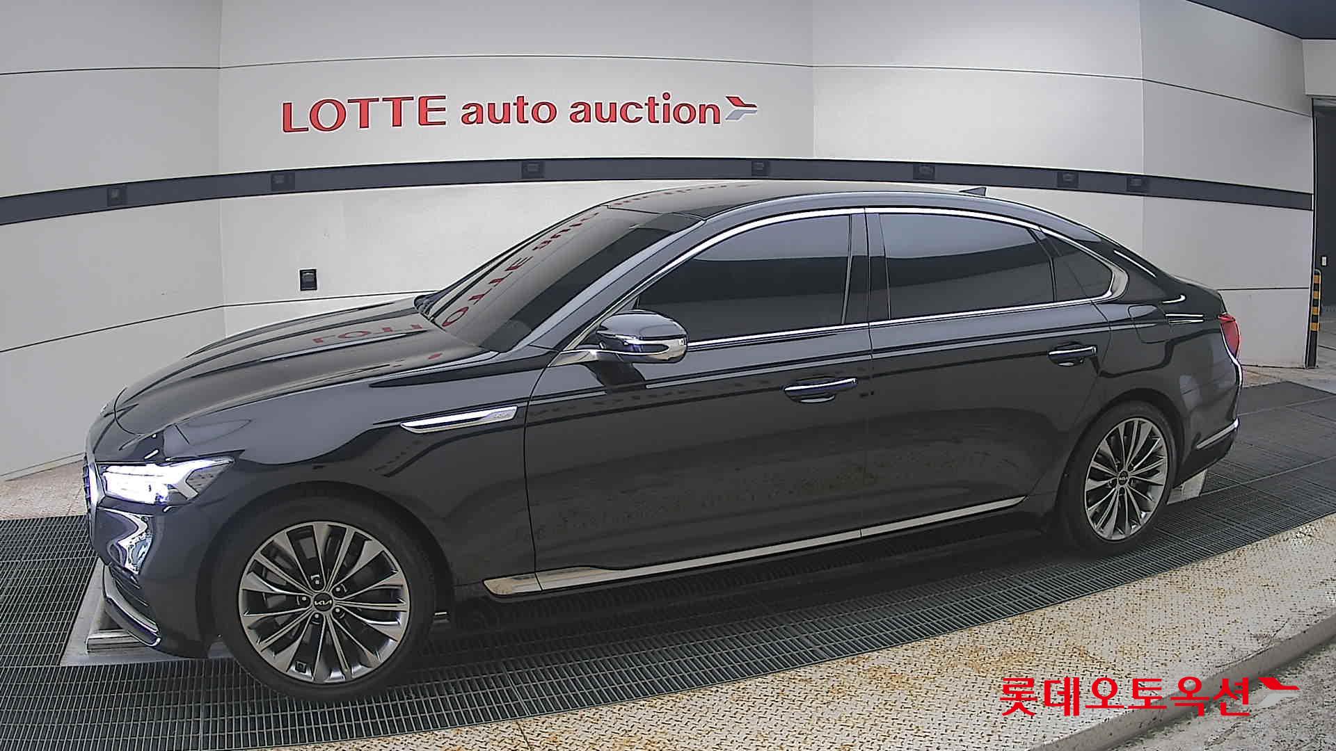 2023 - kia k9