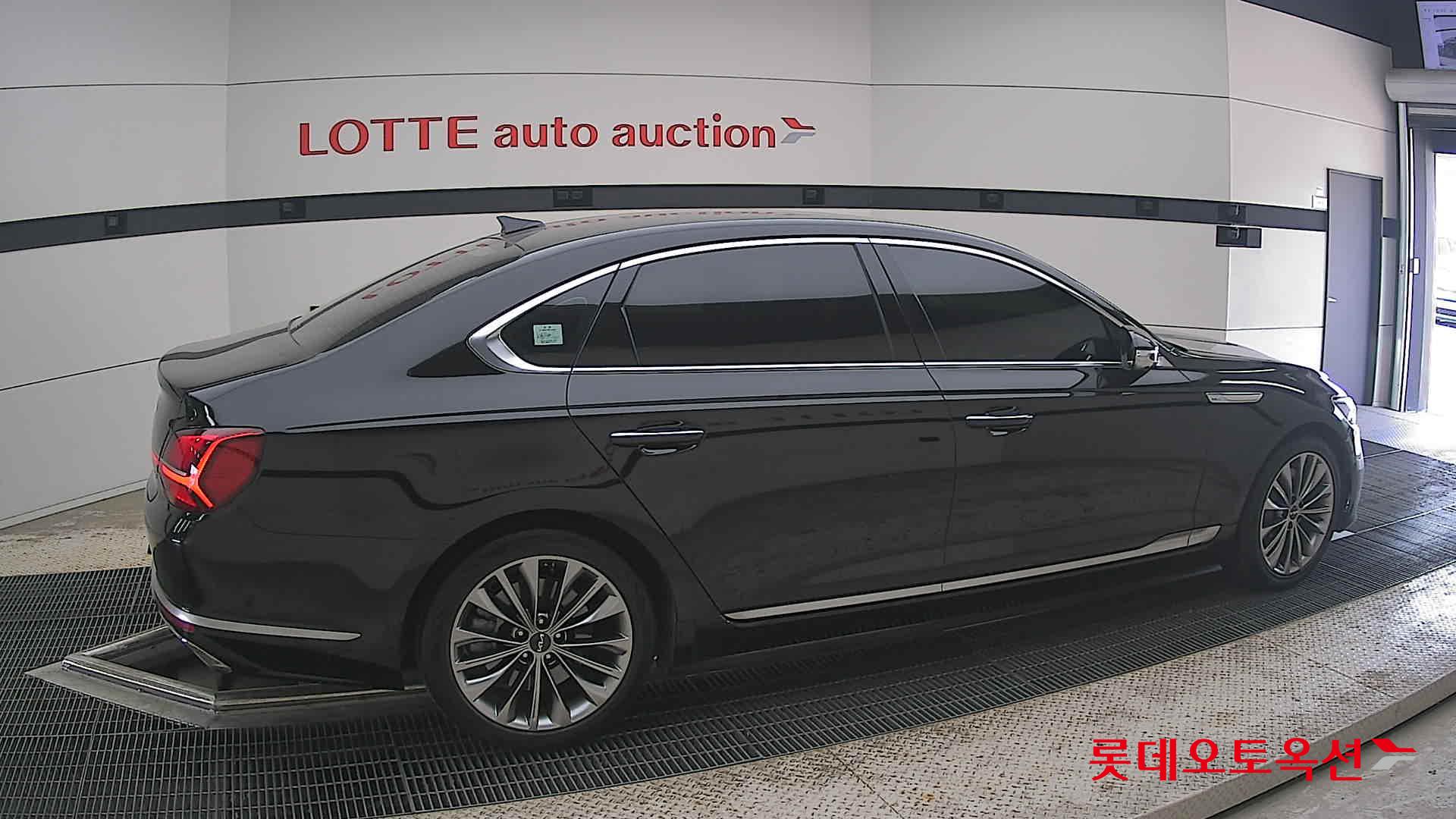 2023 - kia k9