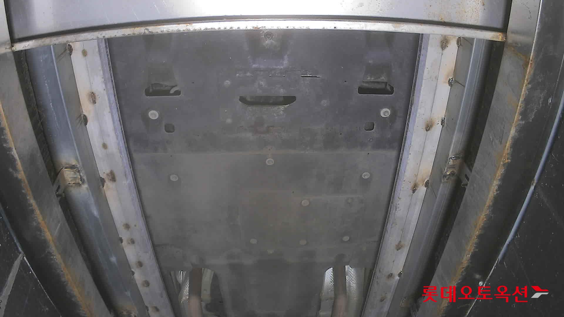 2023 - kia k9