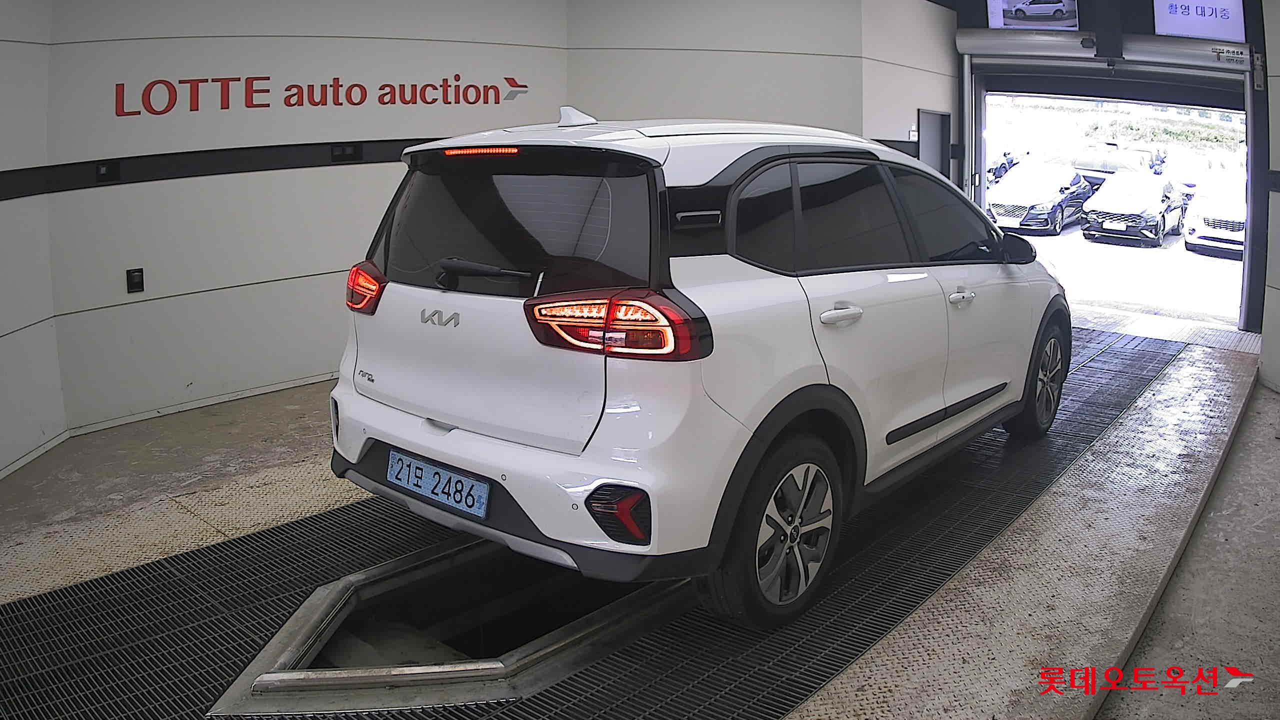 2024 - kia niro