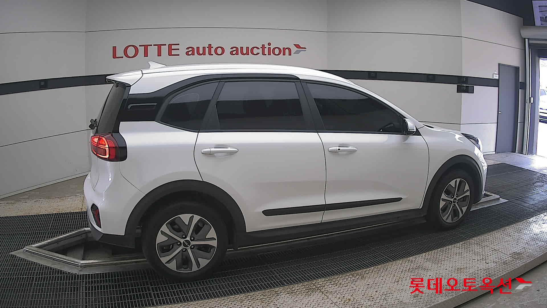 2024 - kia niro