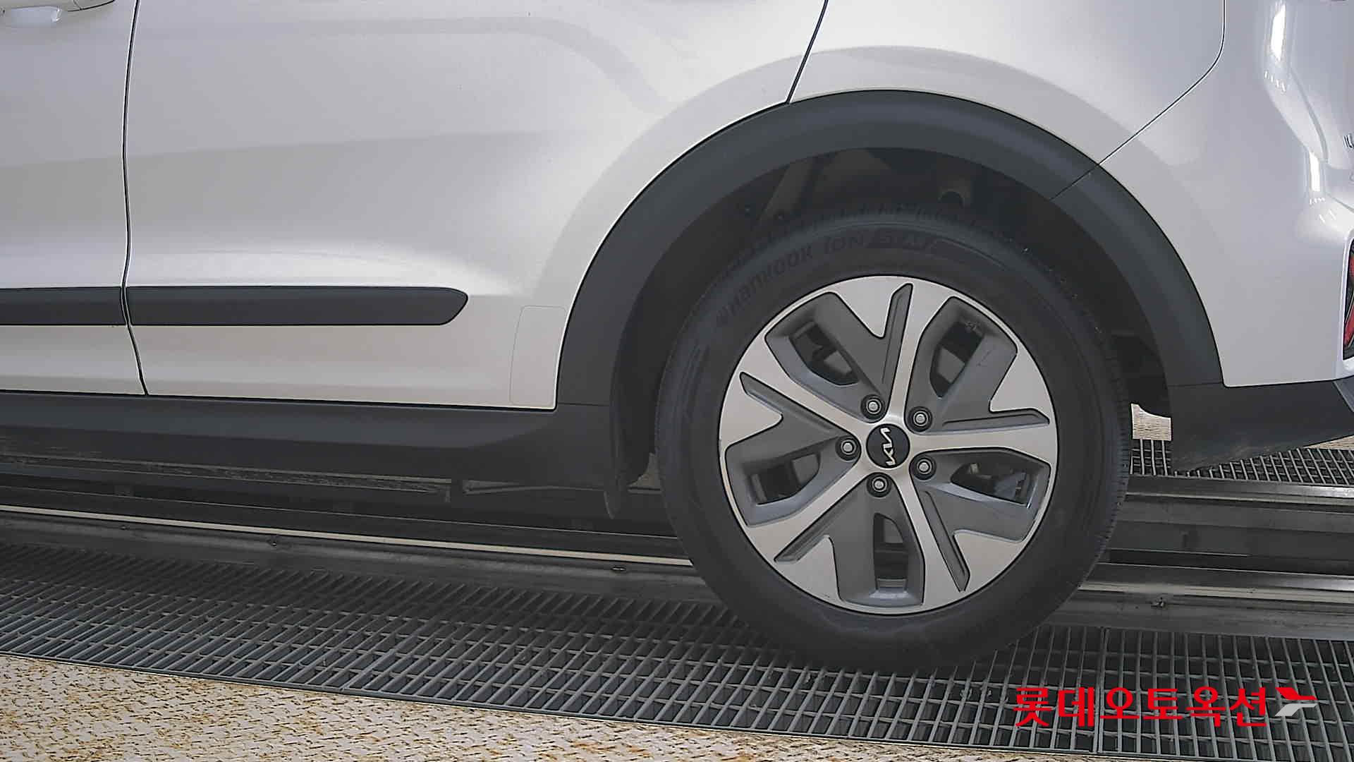 2024 - kia niro