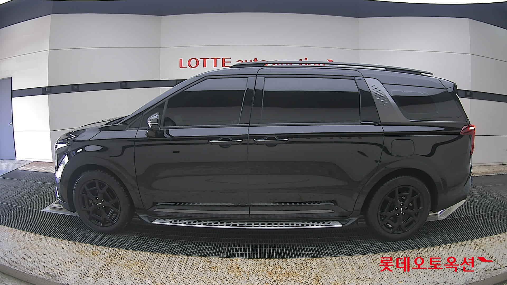 2025 - kia carnival