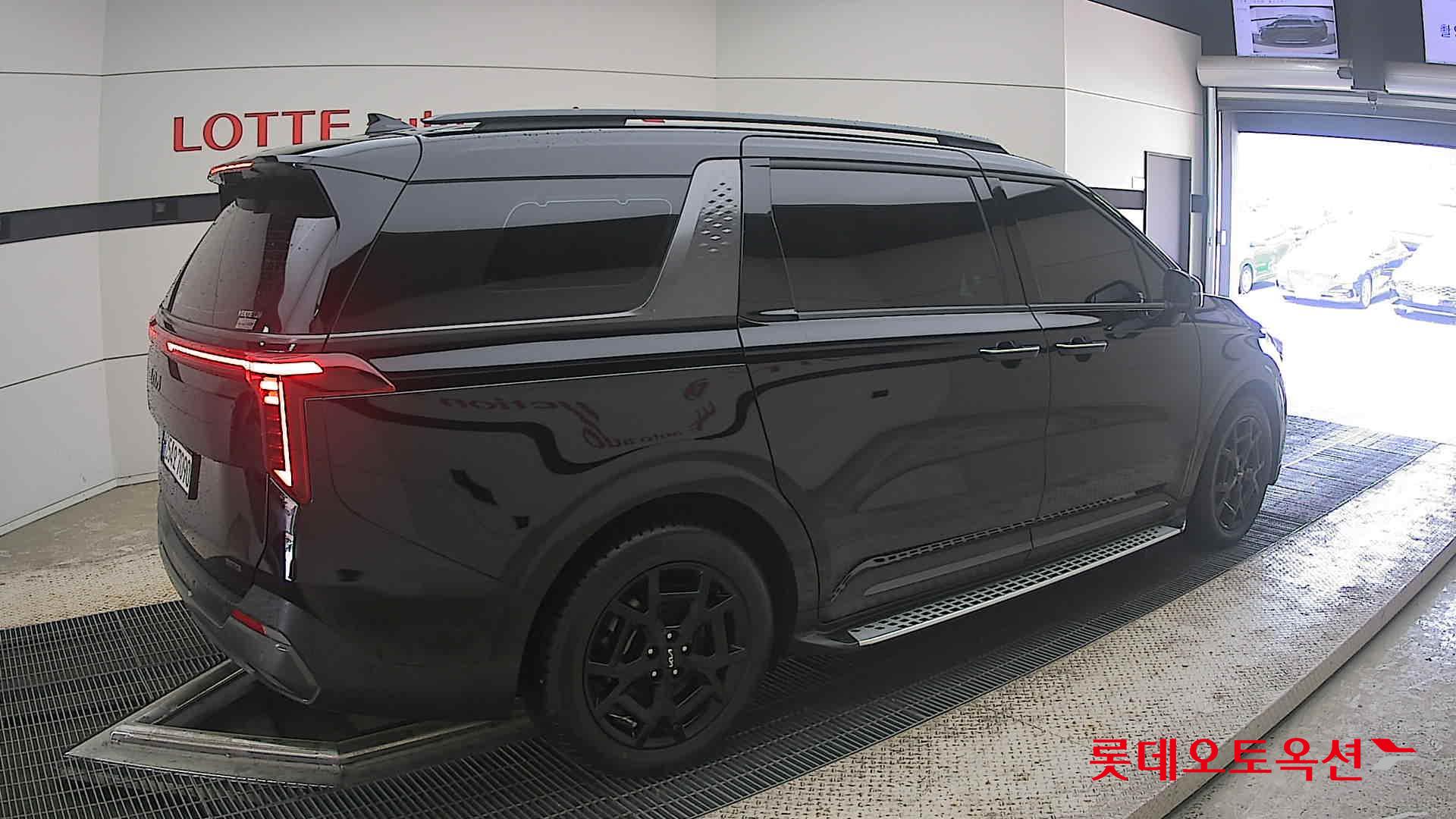 2025 - kia carnival